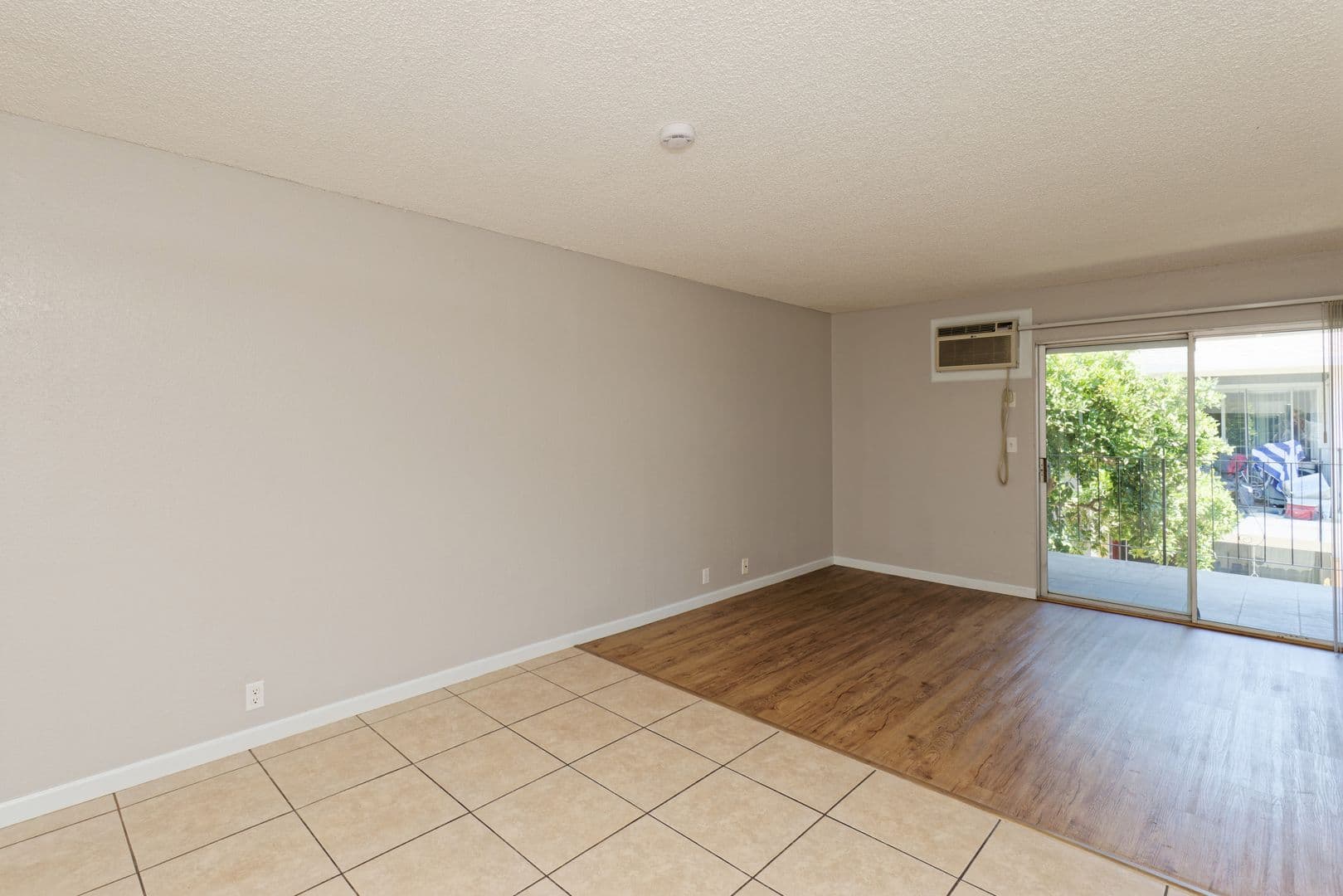 Fairfield Apartment: 195 E. Pacific Ave
