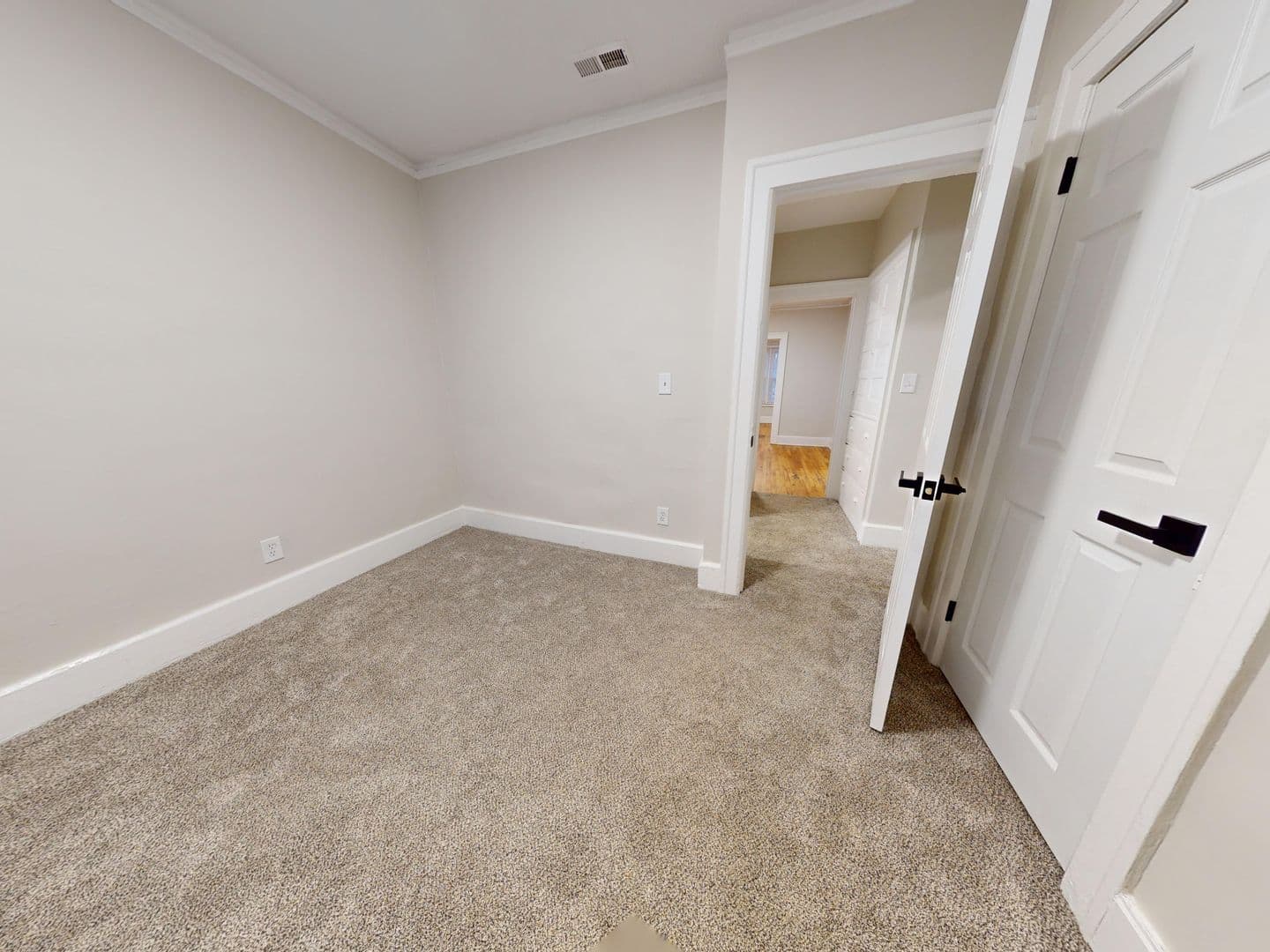 Detroit Apartment: 12061 Cloverlawn St
