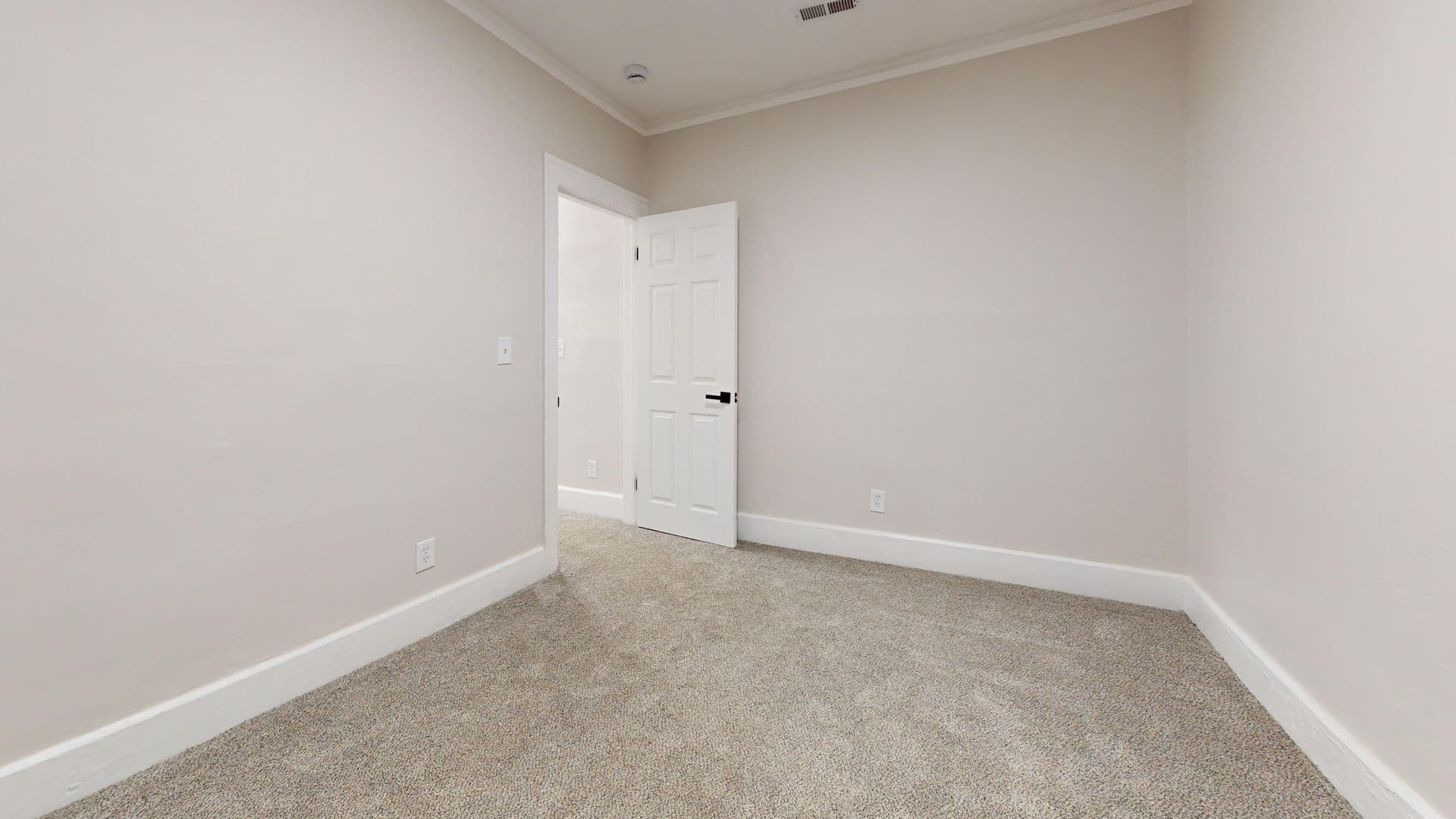 Detroit Apartment: 12061 Cloverlawn St