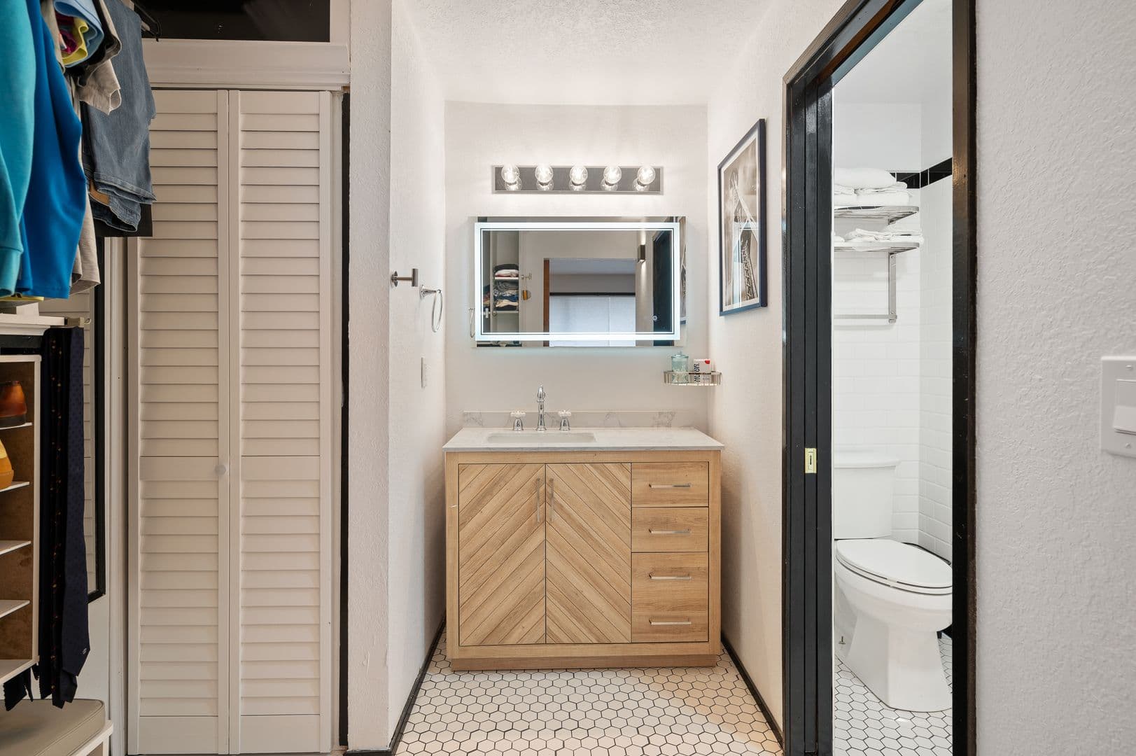 Seattle Apartment: 283-287 NW Market St
