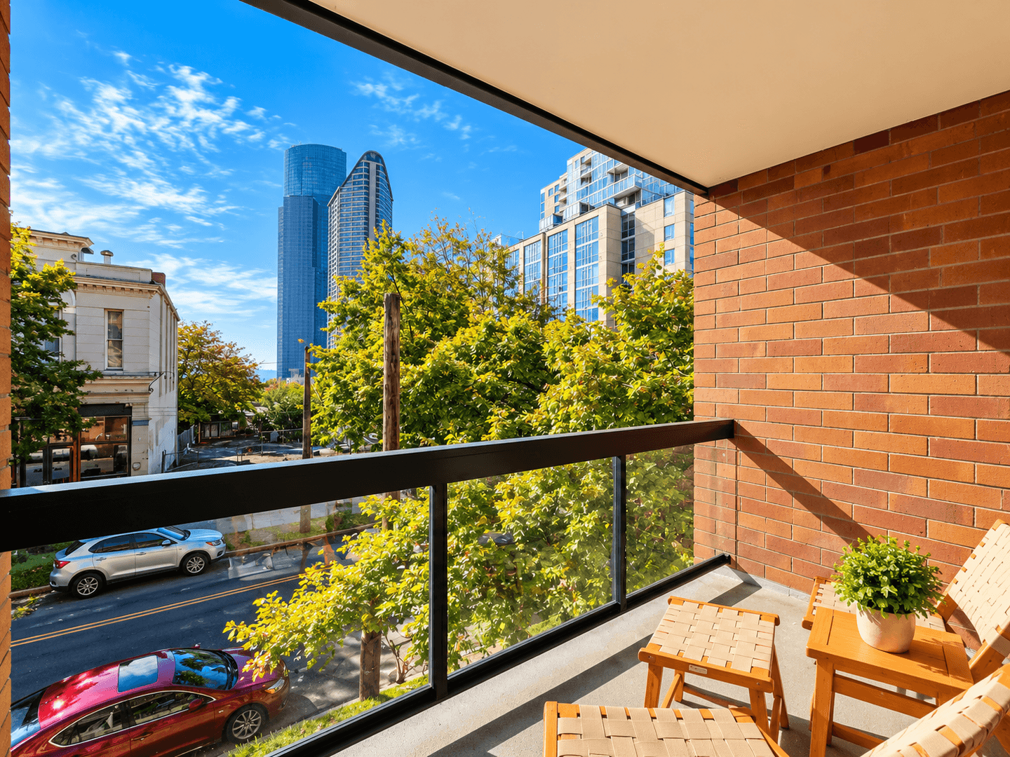 Seattle Condo: 905 Cherry St #205