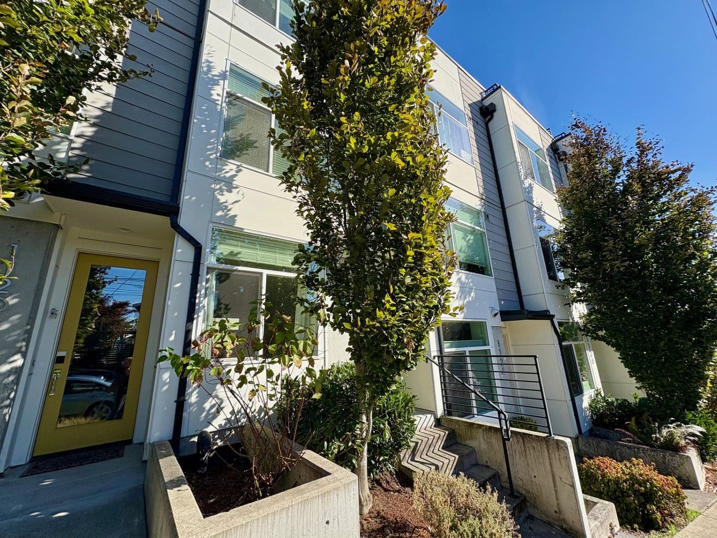 Seattle Townhome: 1122 24th Ave S