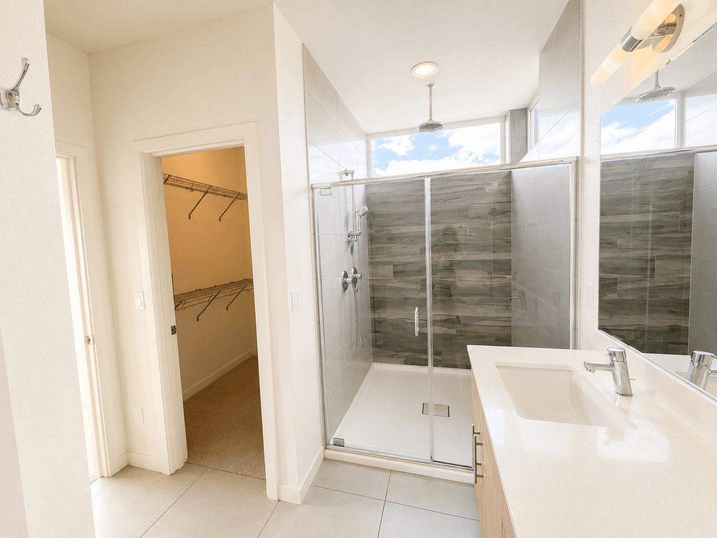 Seattle Townhome: 1712A E Spruce Street