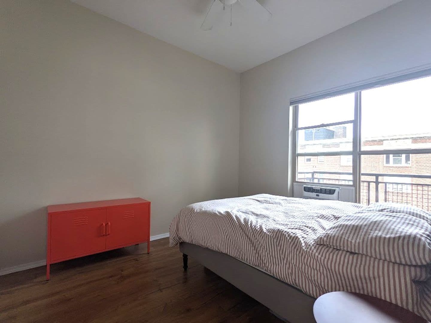 Seattle Condo: 1323 Boren #606