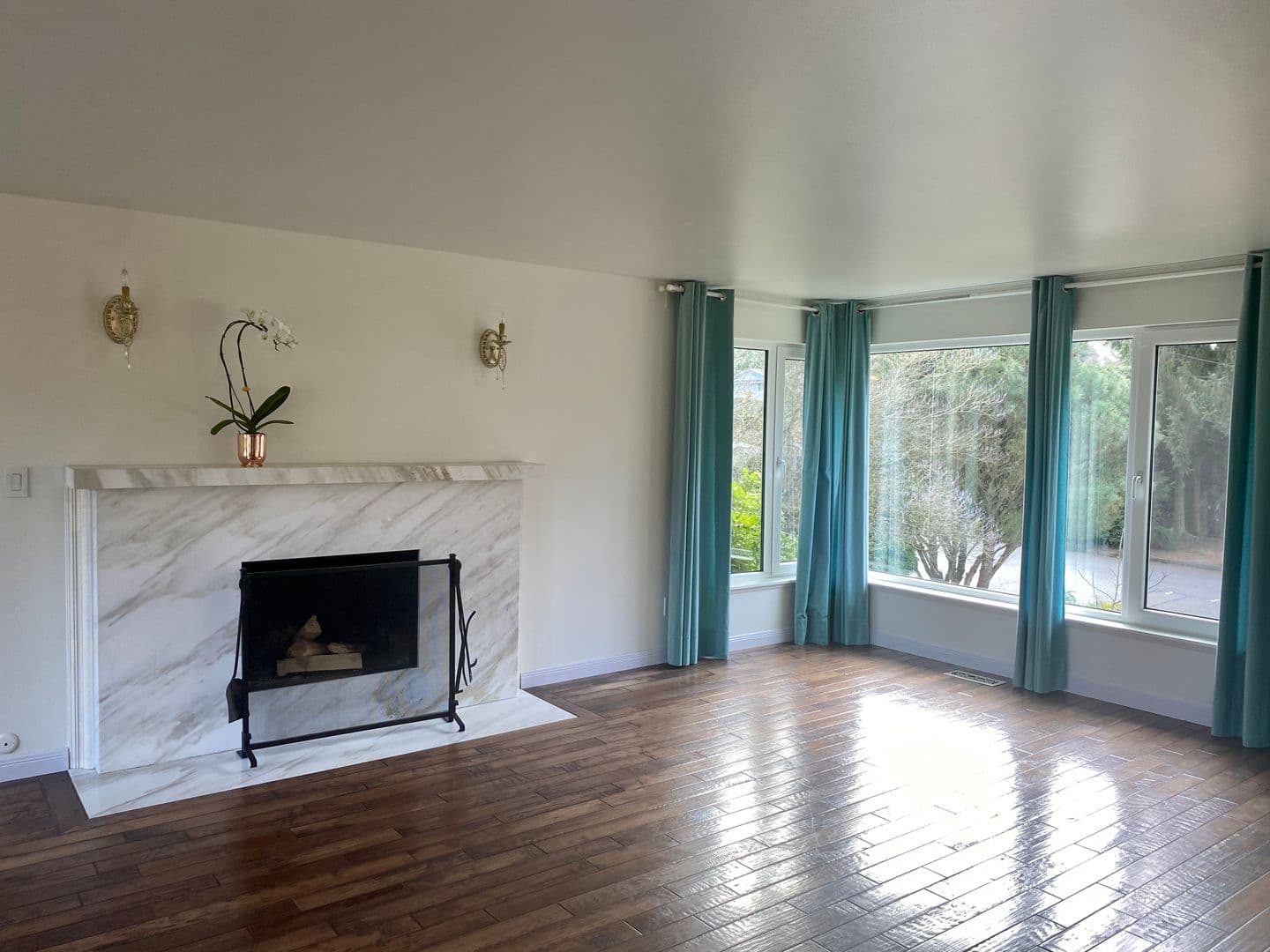 Bellevue House: 6310 123rd Ave SE