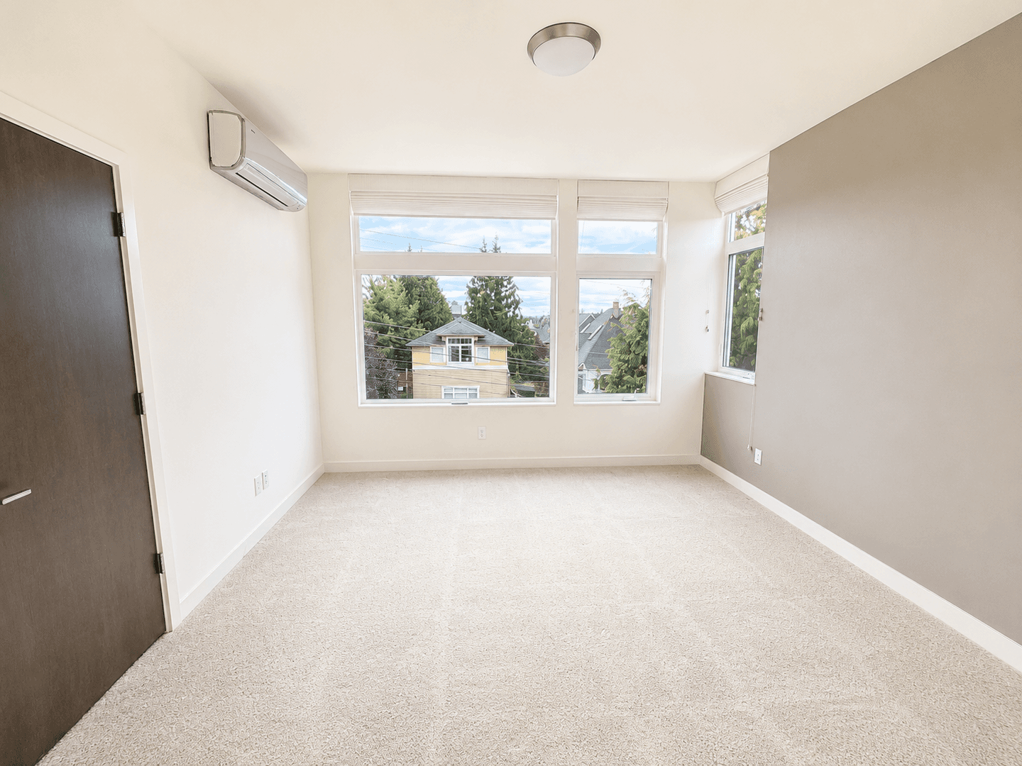 Seattle Townhome: 1712A E Spruce Street
