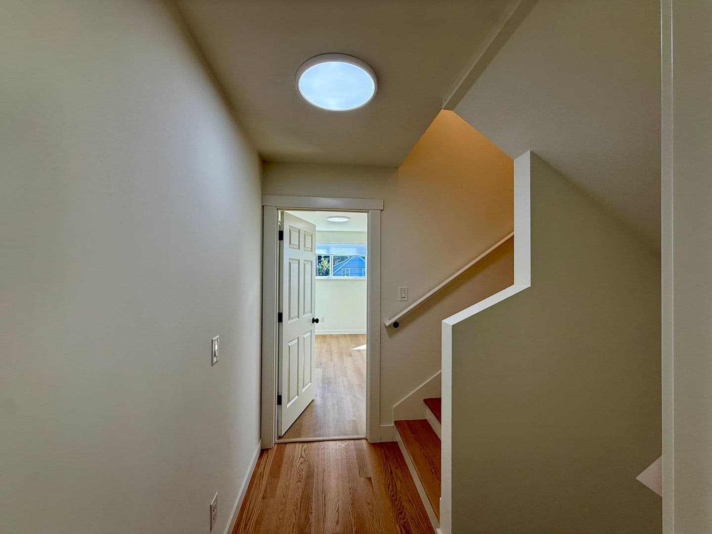 Seattle Apartment: 1714 E Columbia St
