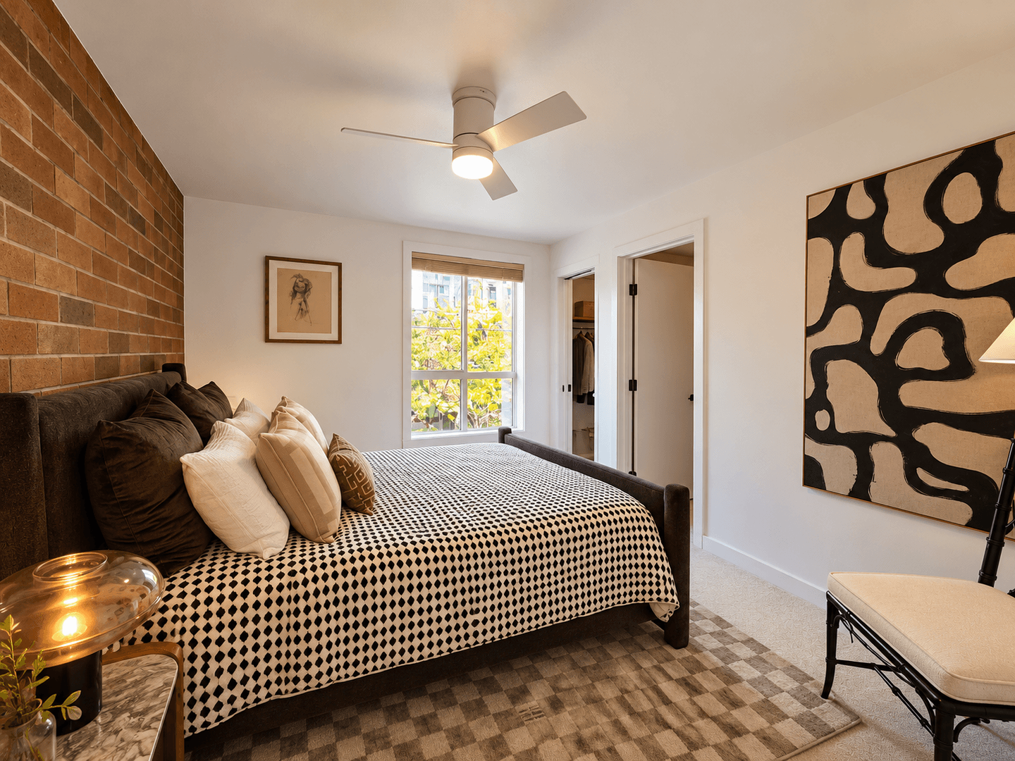 Seattle Condo: 905 Cherry St #205