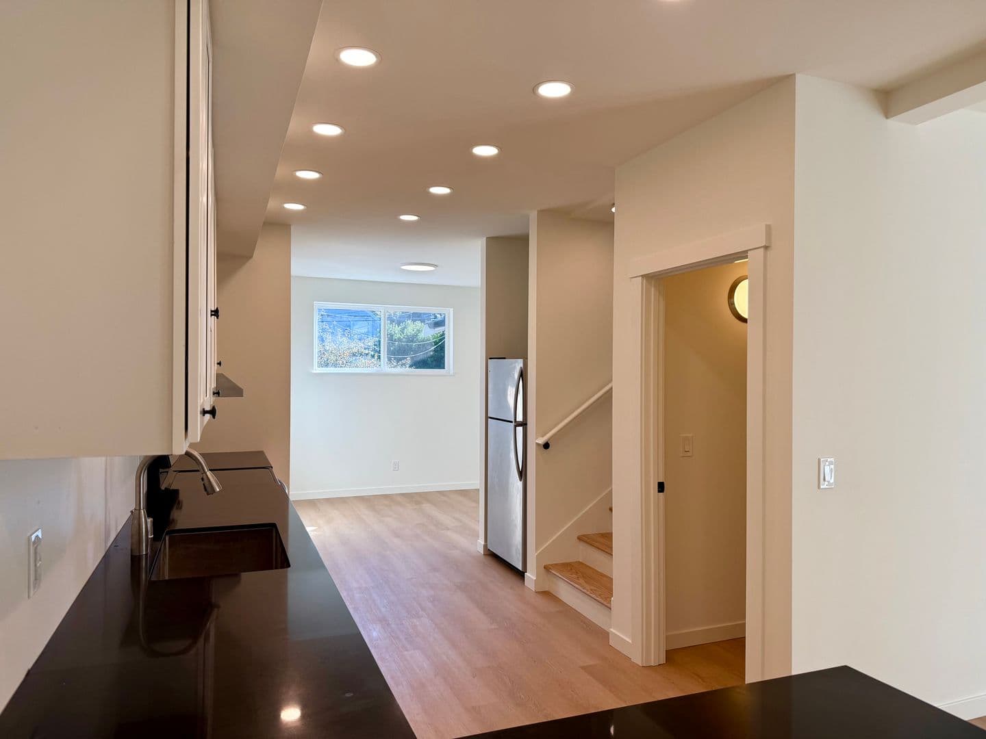 Seattle Apartment: 1714 E Columbia St