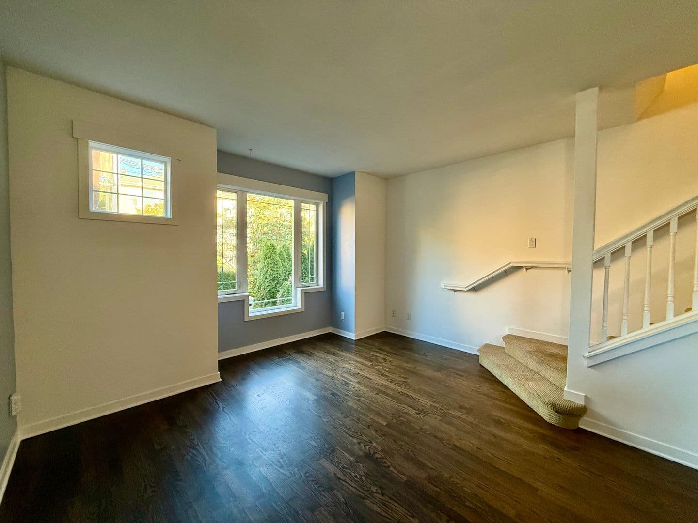 Seattle Townhome: 433 Federal Ave E