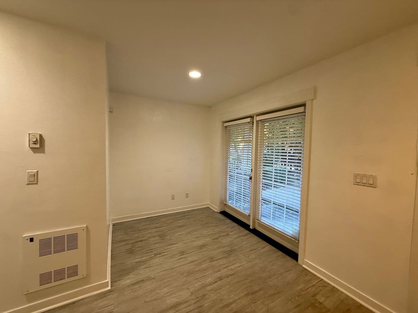 Seattle Townhome: 433 Federal Ave E