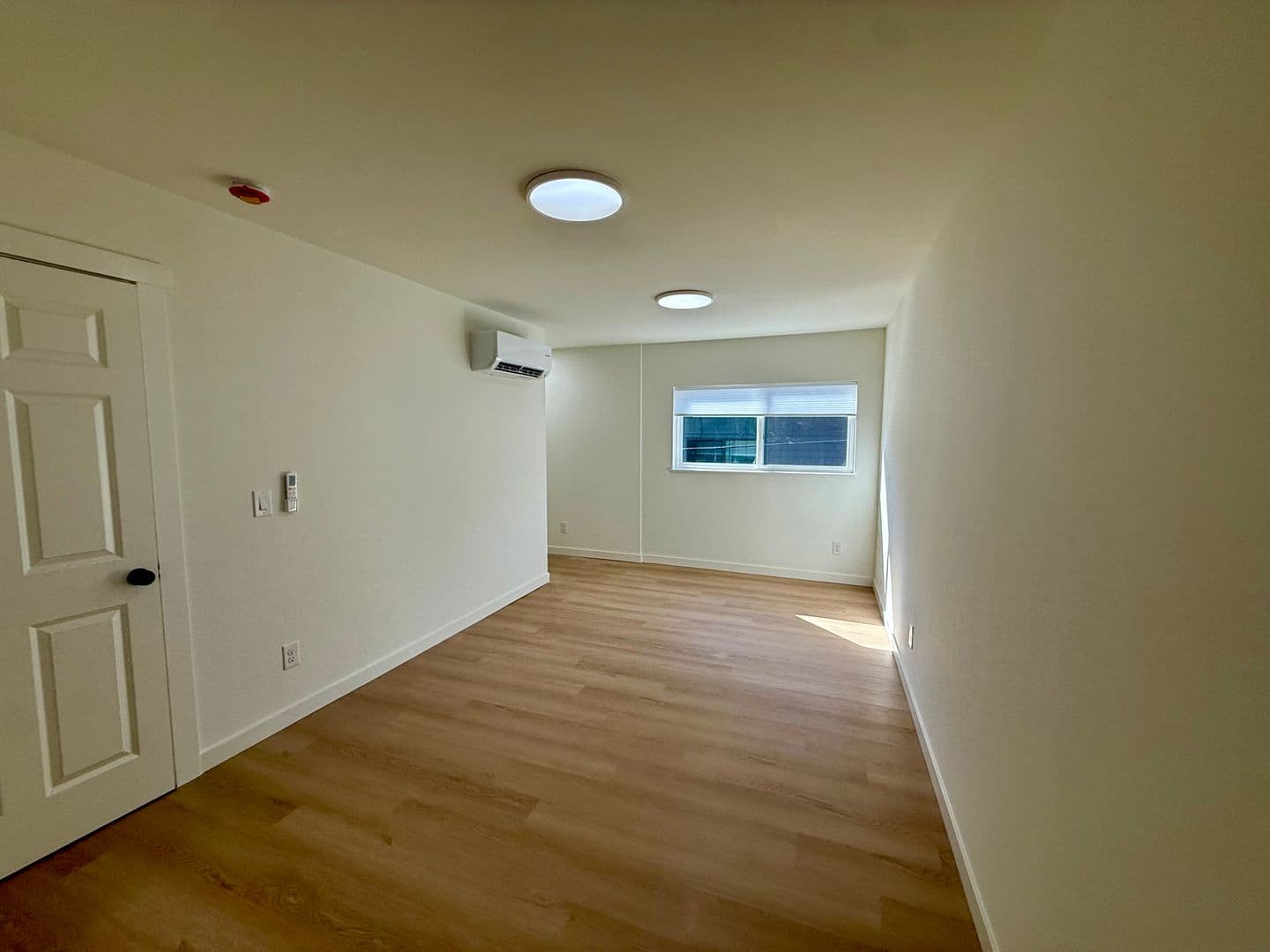 Seattle Apartment: 1714 E Columbia St