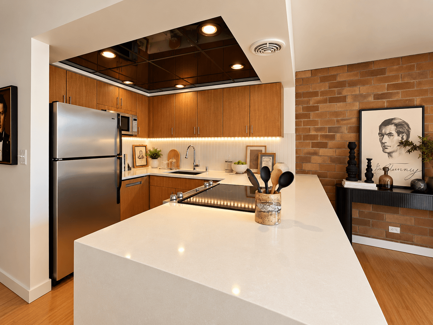 Seattle Condo: 905 Cherry St #205