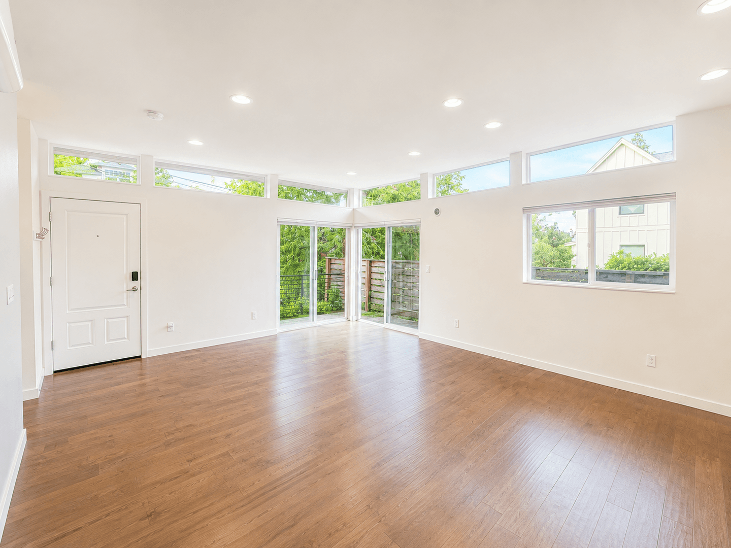 Seattle Townhome: 1712A E Spruce Street