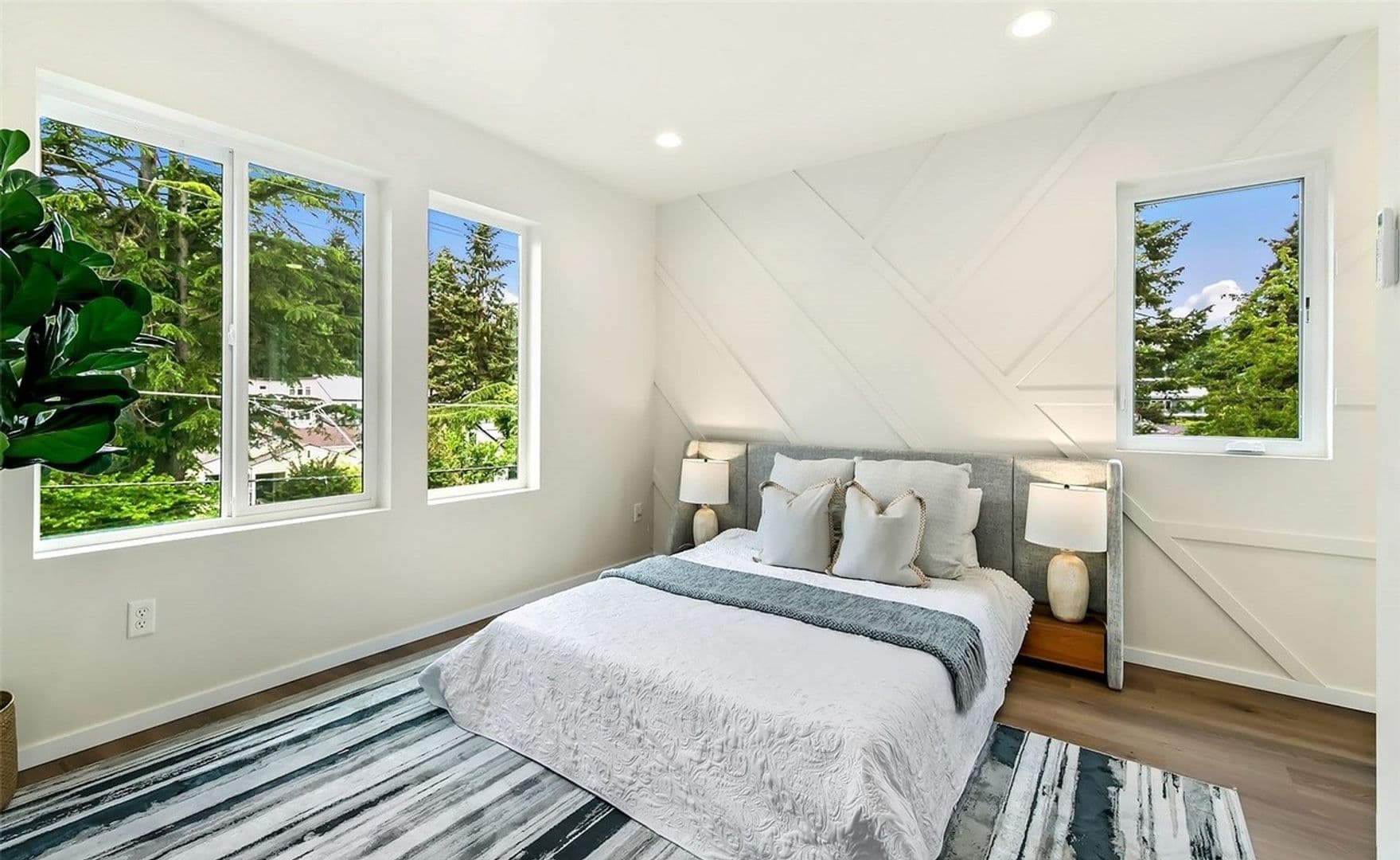 Seattle Townhome: 3828 35th Ave W Unit B