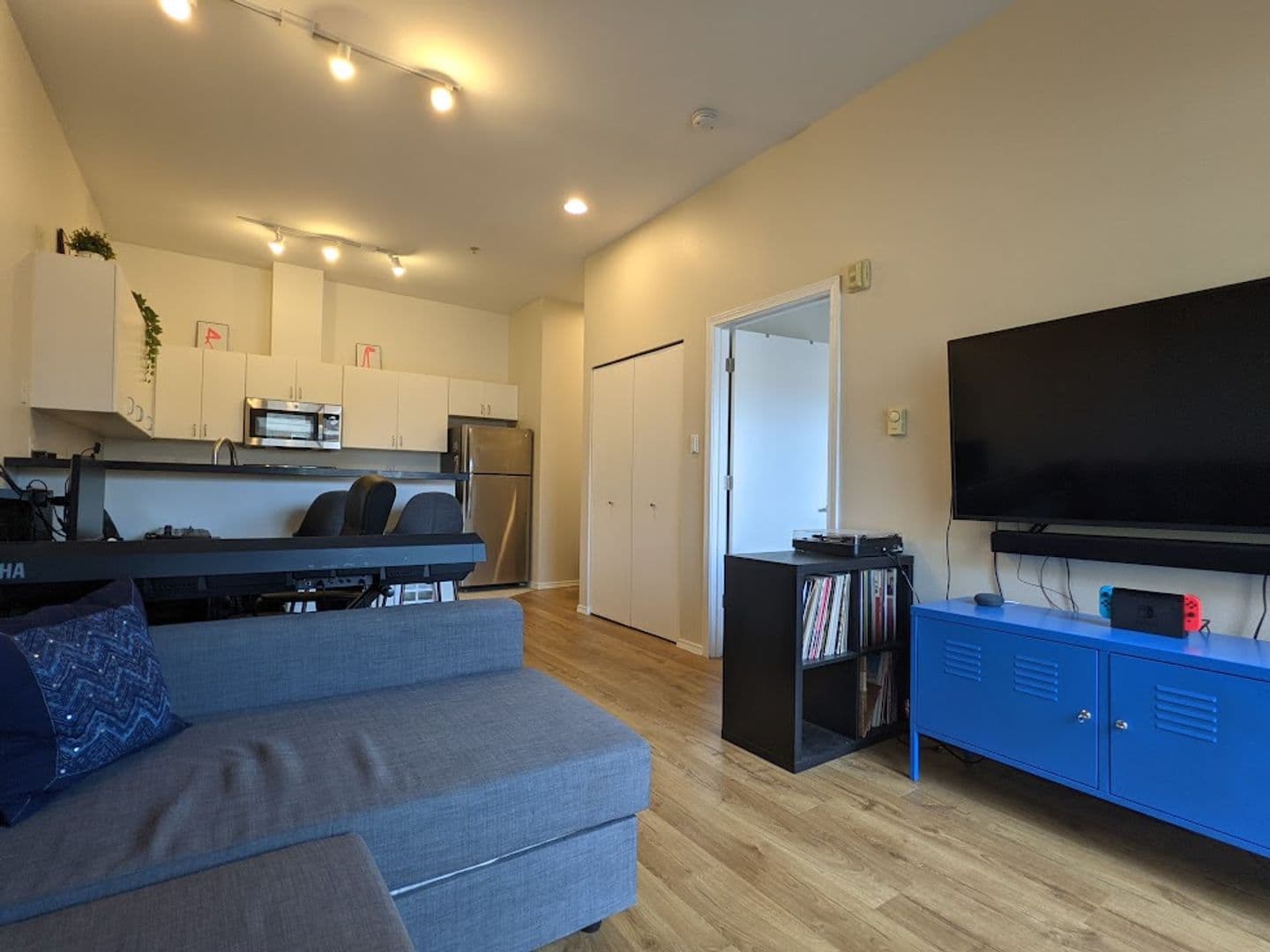 Seattle Condo: 1323 Boren #606