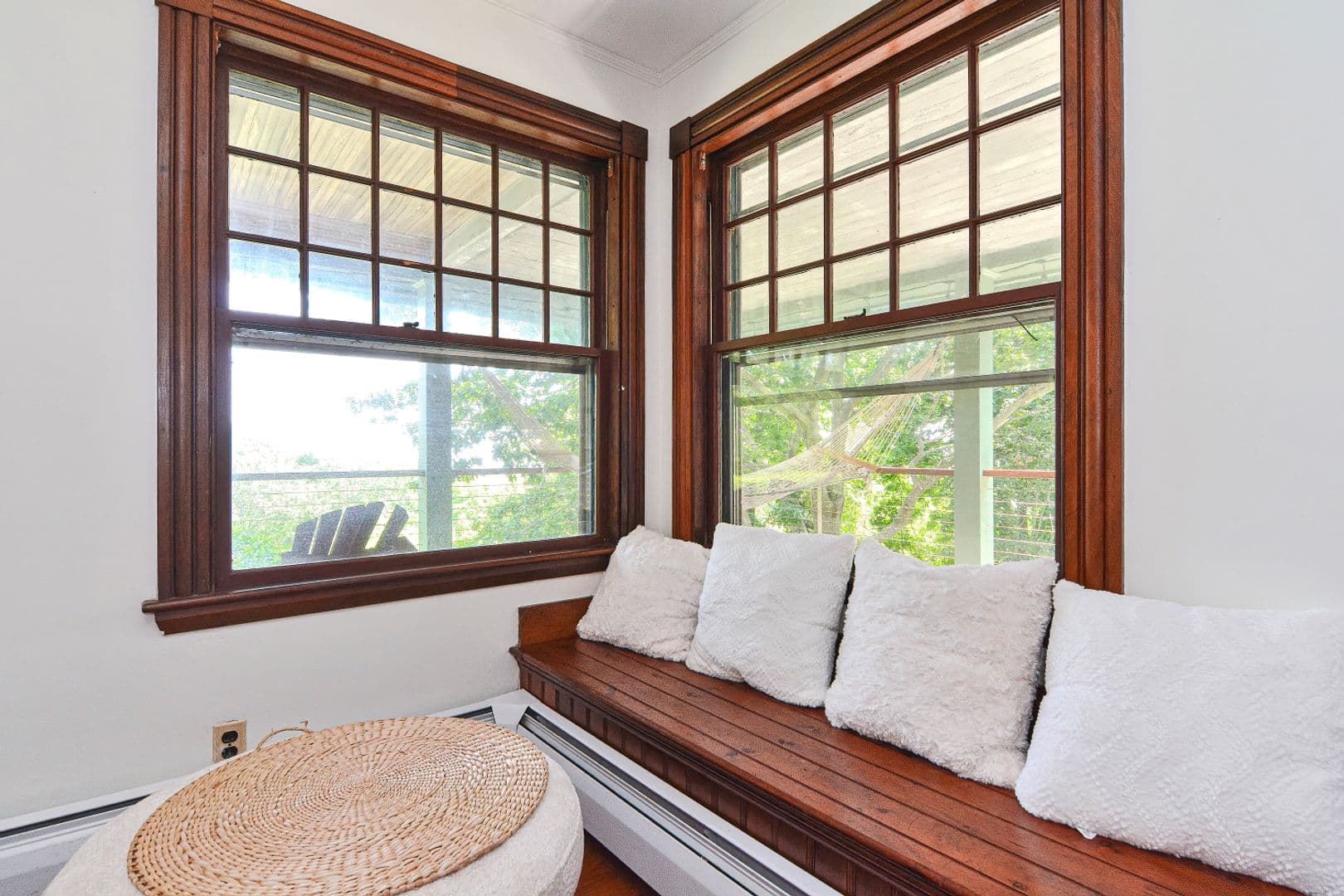 Rockport House: 16 Oakes Lane