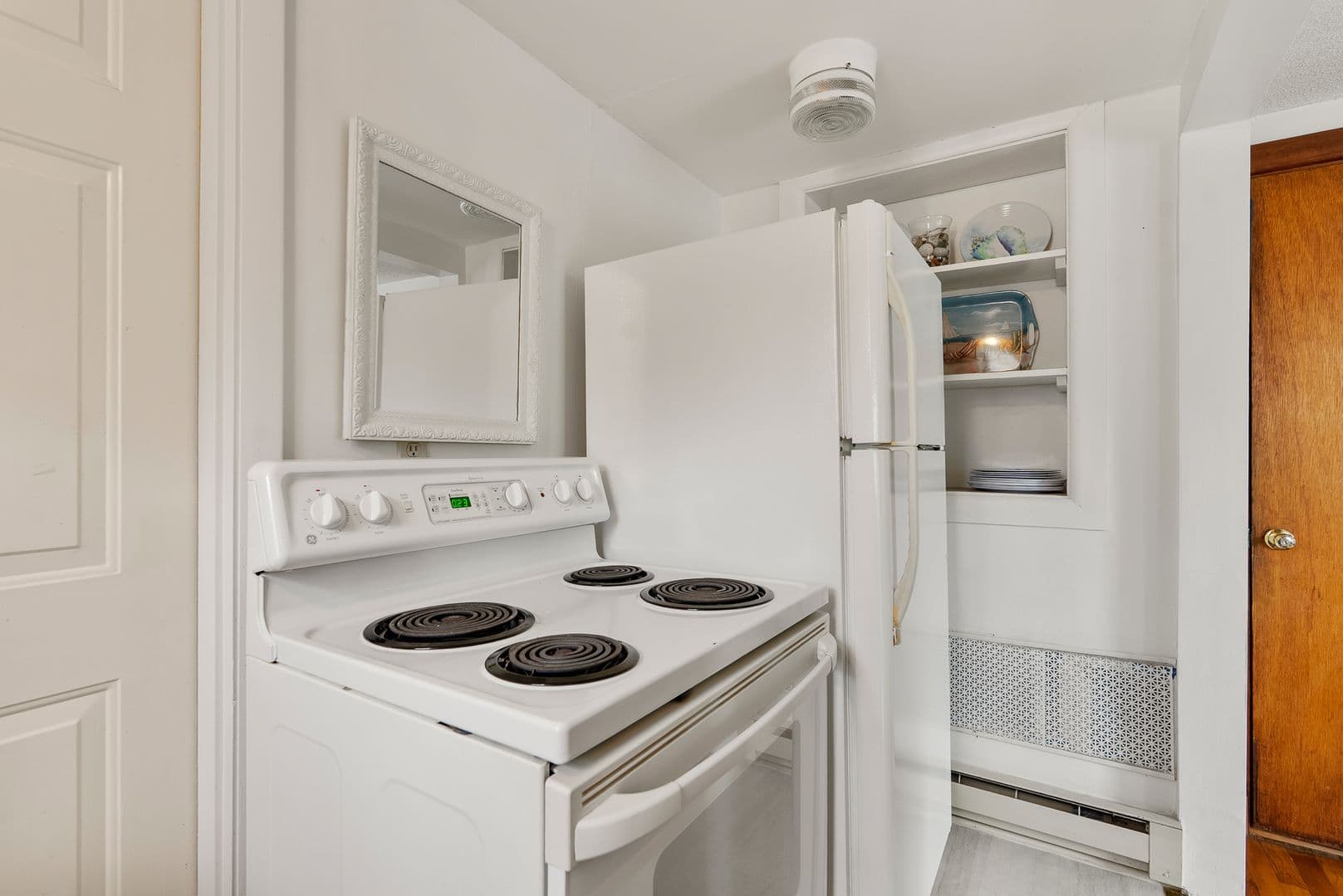 Gloucester Apartment: 24 Atlantic Road
