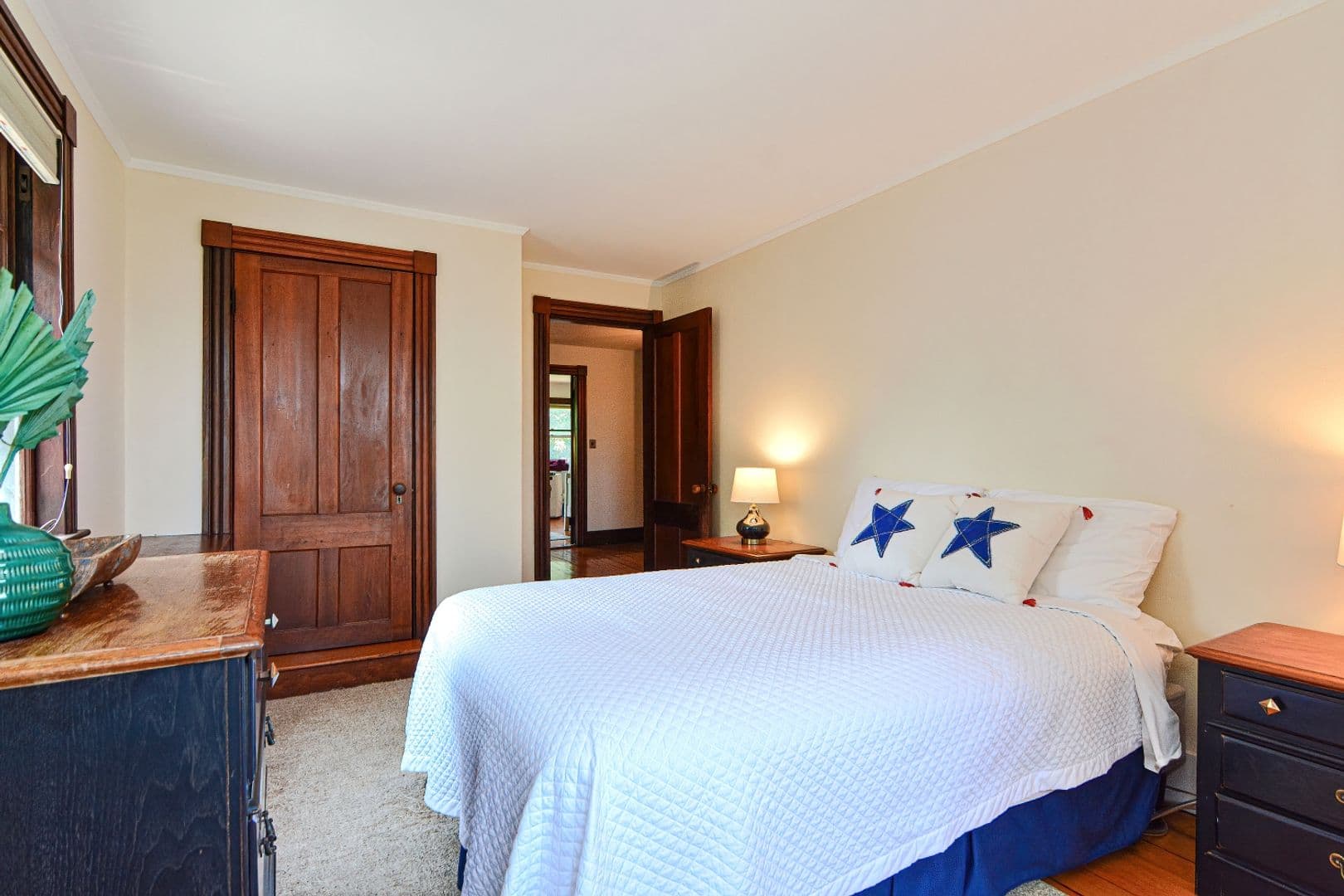 Rockport House: 16 Oakes Lane