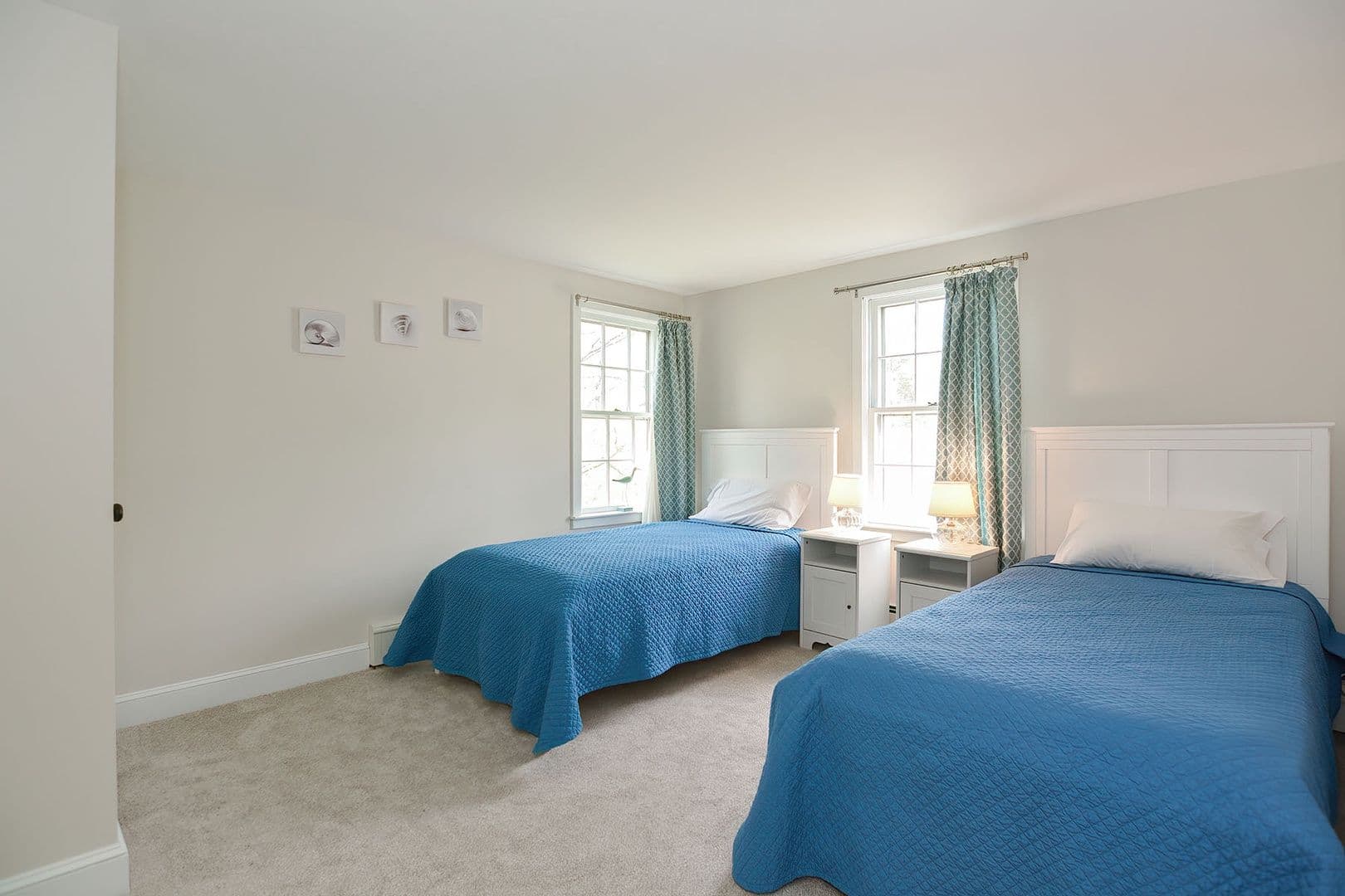 Rockport House: 248 Granite Street