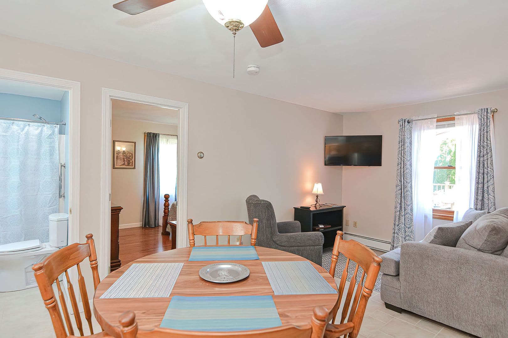 Rockport House: 2 Mary Helen Way