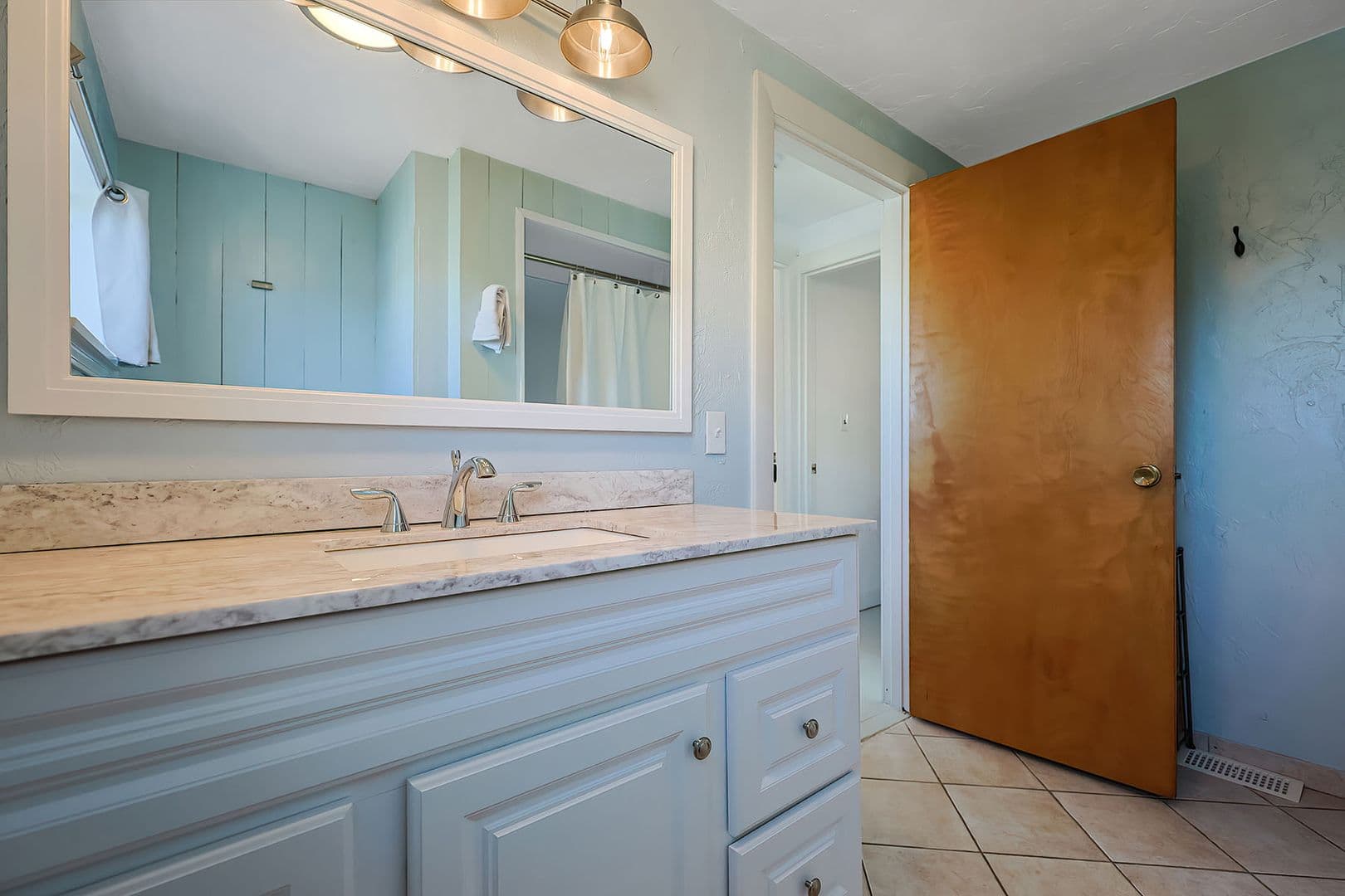 Gloucester House: 42 Rocky Neck Avenue