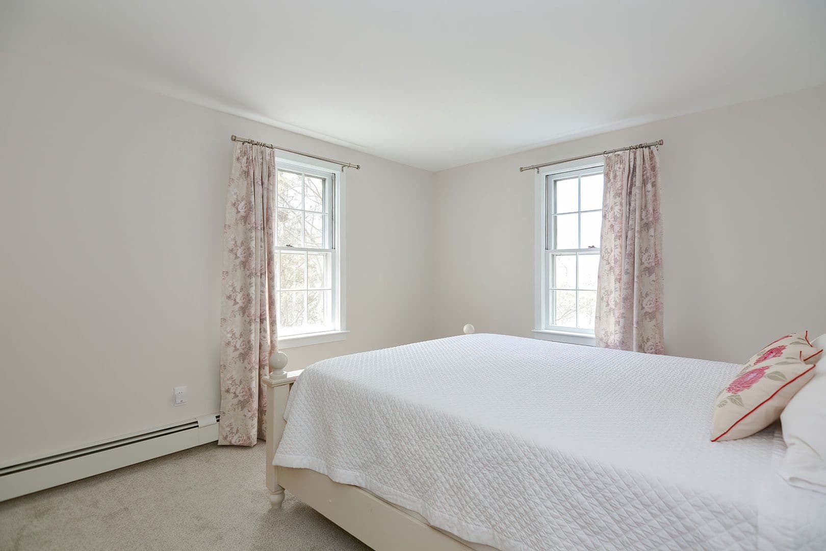 Rockport House: 248 Granite Street