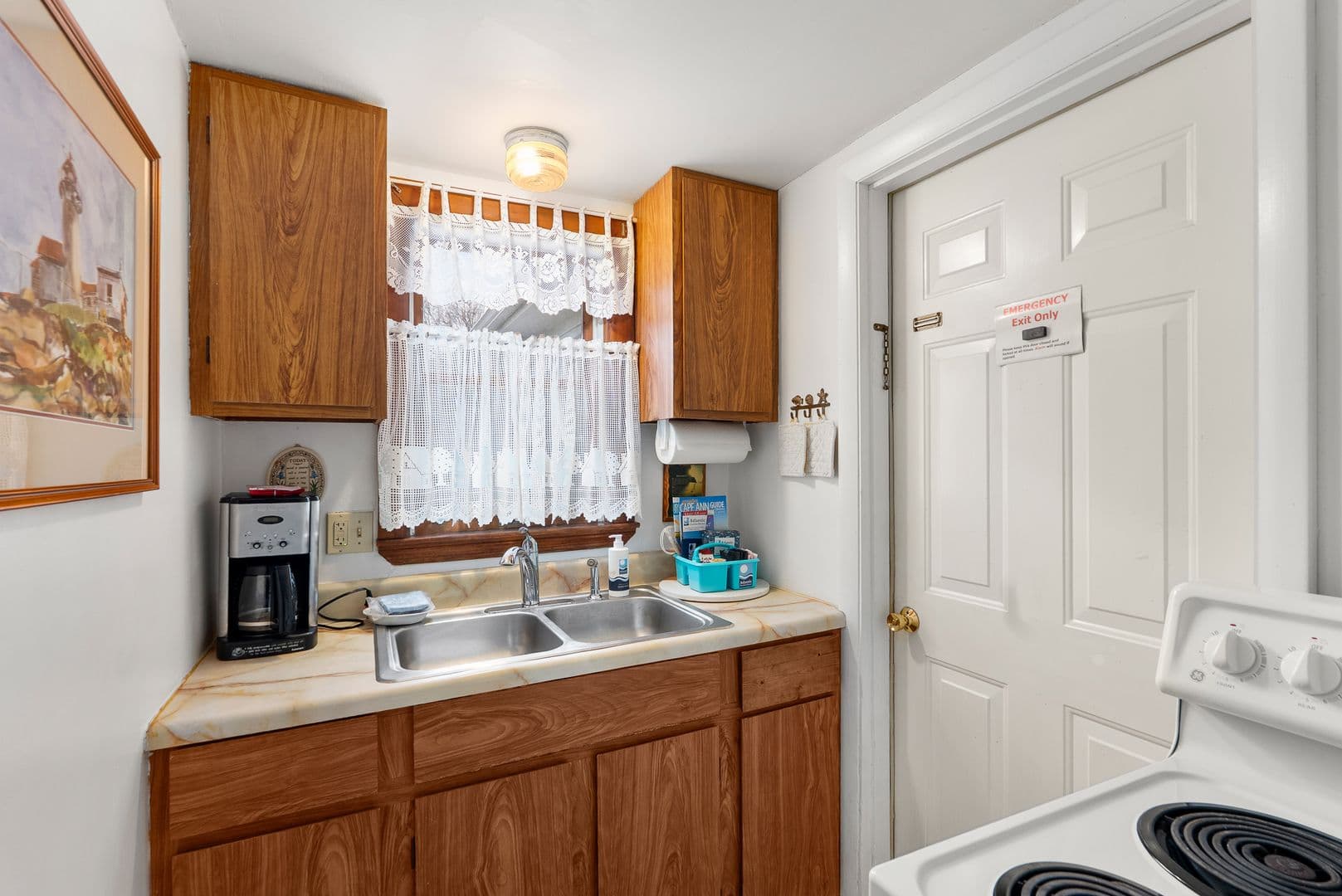 Gloucester Apartment: 24 Atlantic Road