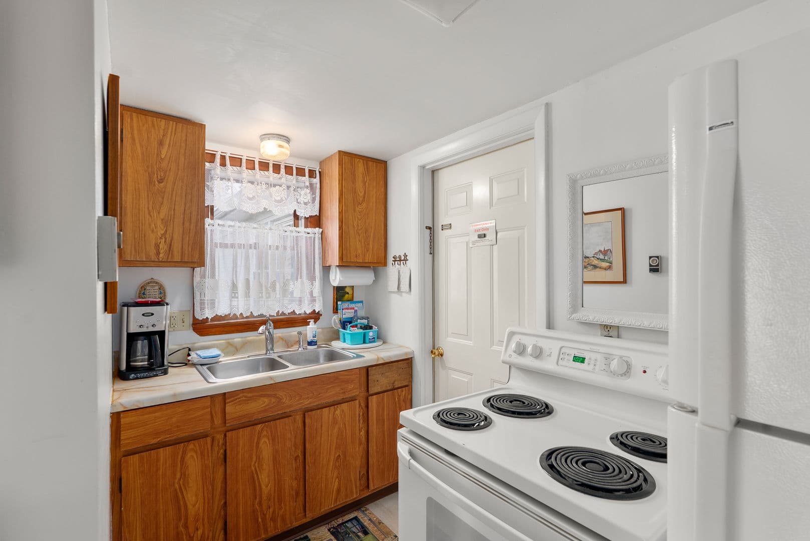 Gloucester Apartment: 24 Atlantic Road
