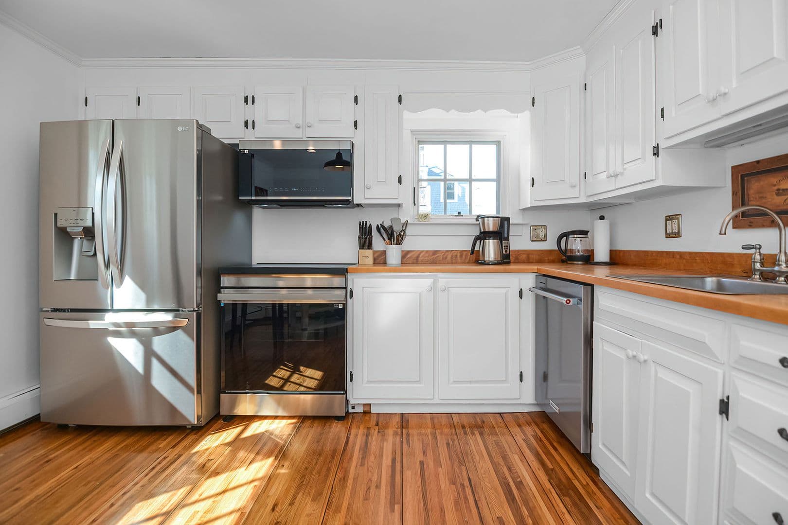 Rockport Apartment: 6 Mill Lane