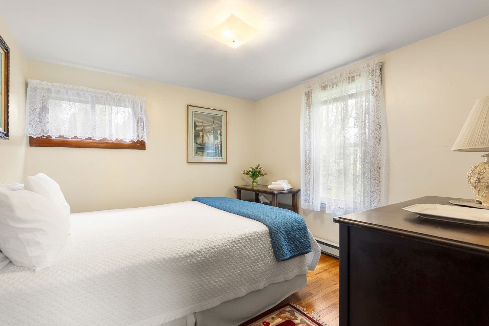 Gloucester Apartment: 24 Atlantic Road
