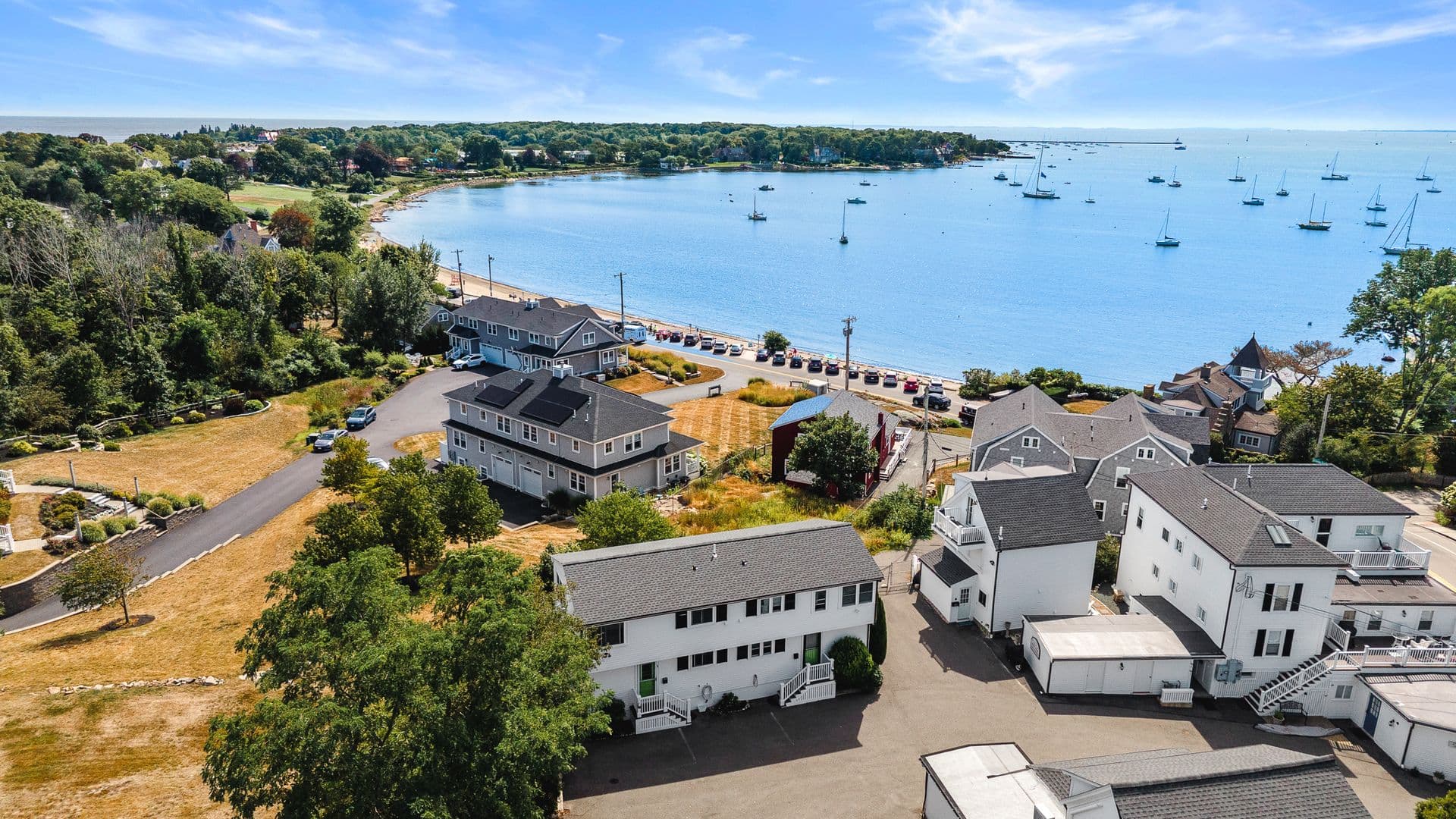 Gloucester House: 62 Eastern Point Road, #2