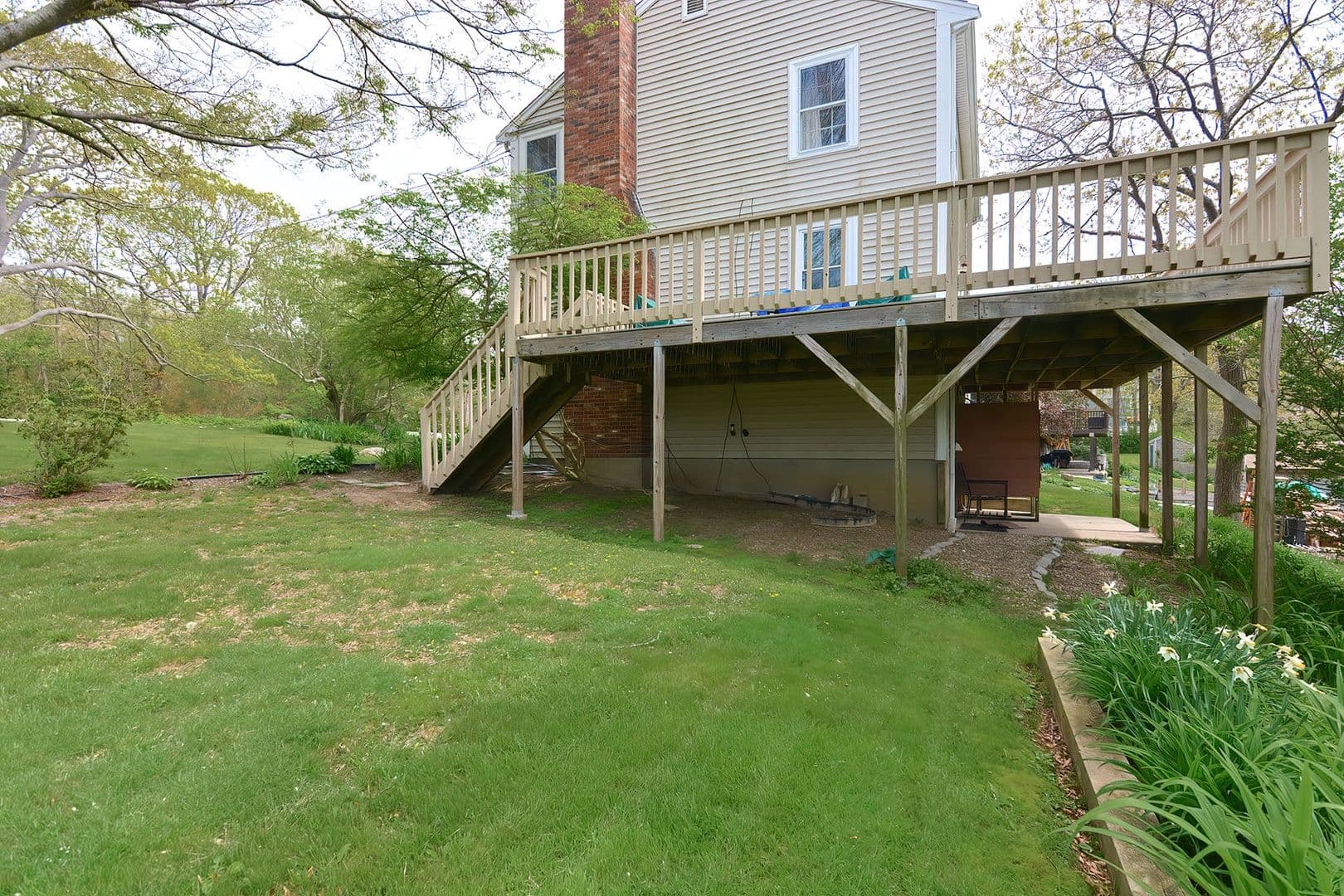 Rockport House: 248 Granite Street