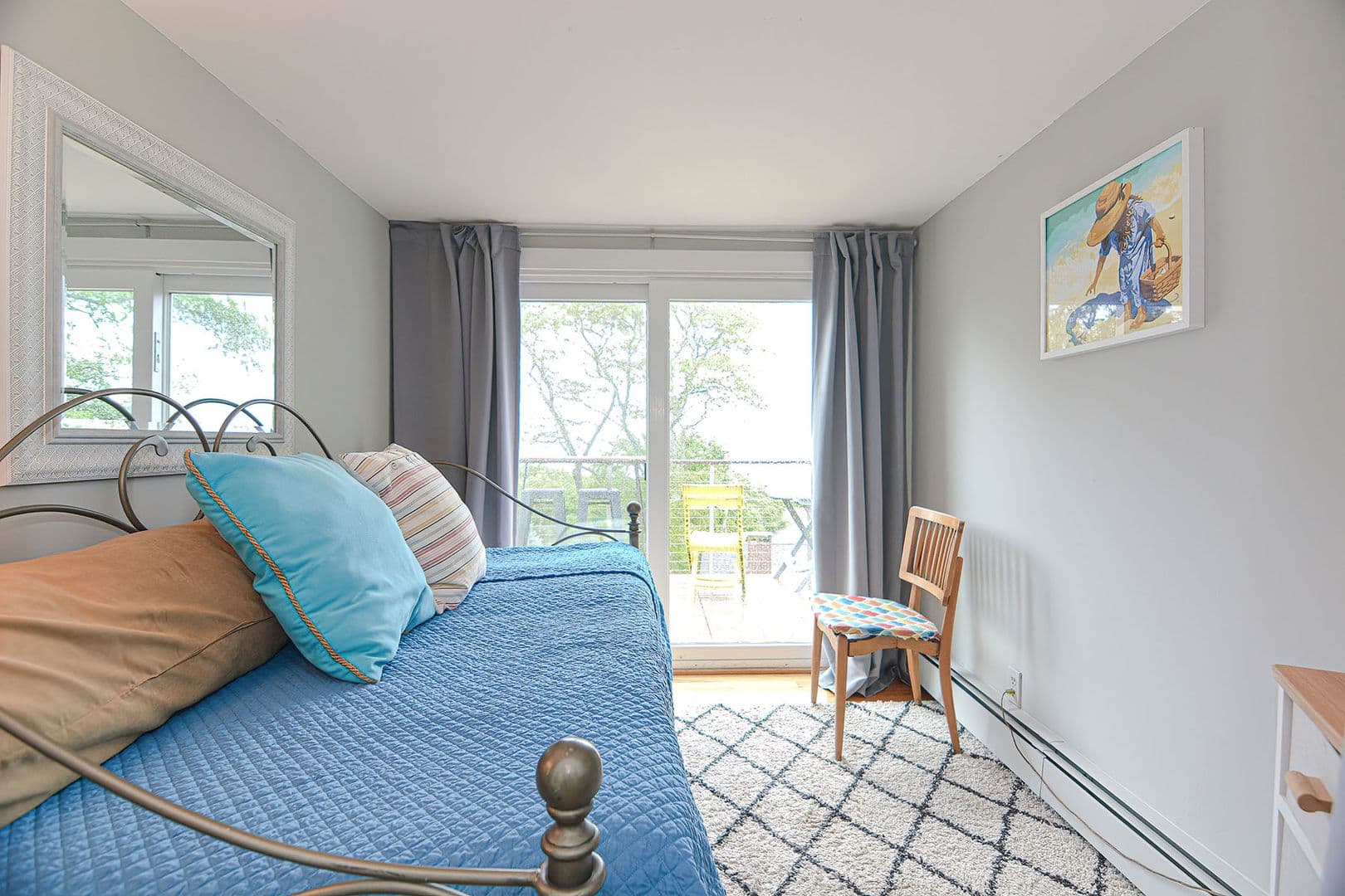 Rockport Apartment: 93 Granite St