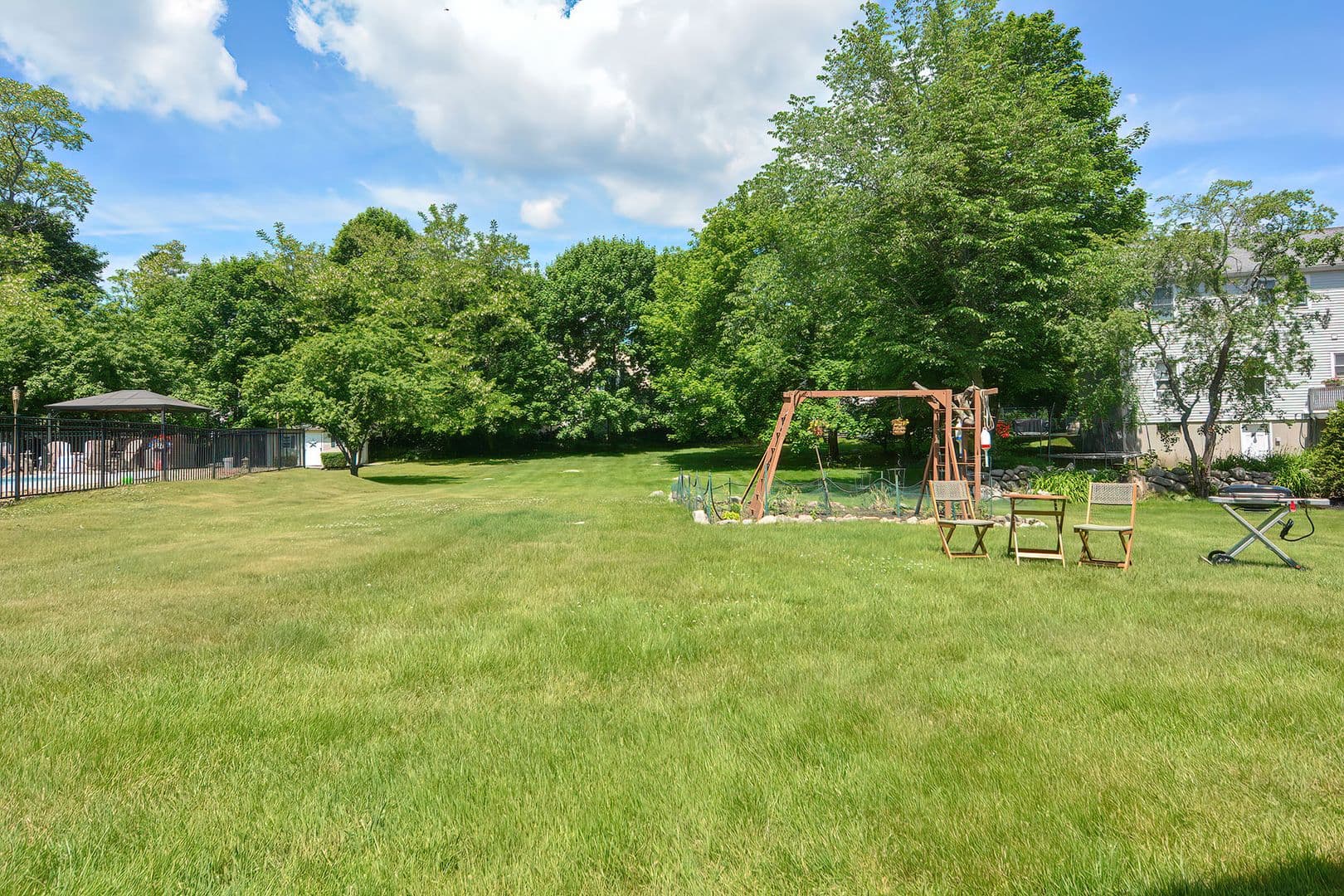 Rockport House: 2 Mary Helen Way