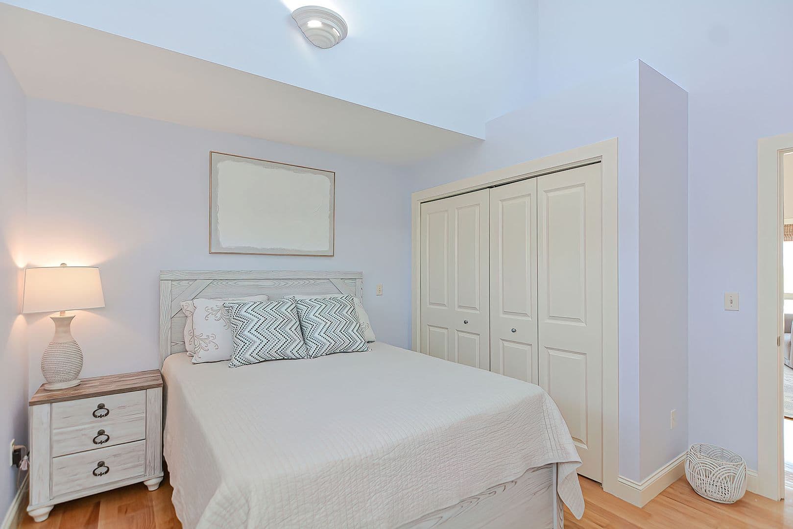 Newbury House: 4 Bryn Mawr Way