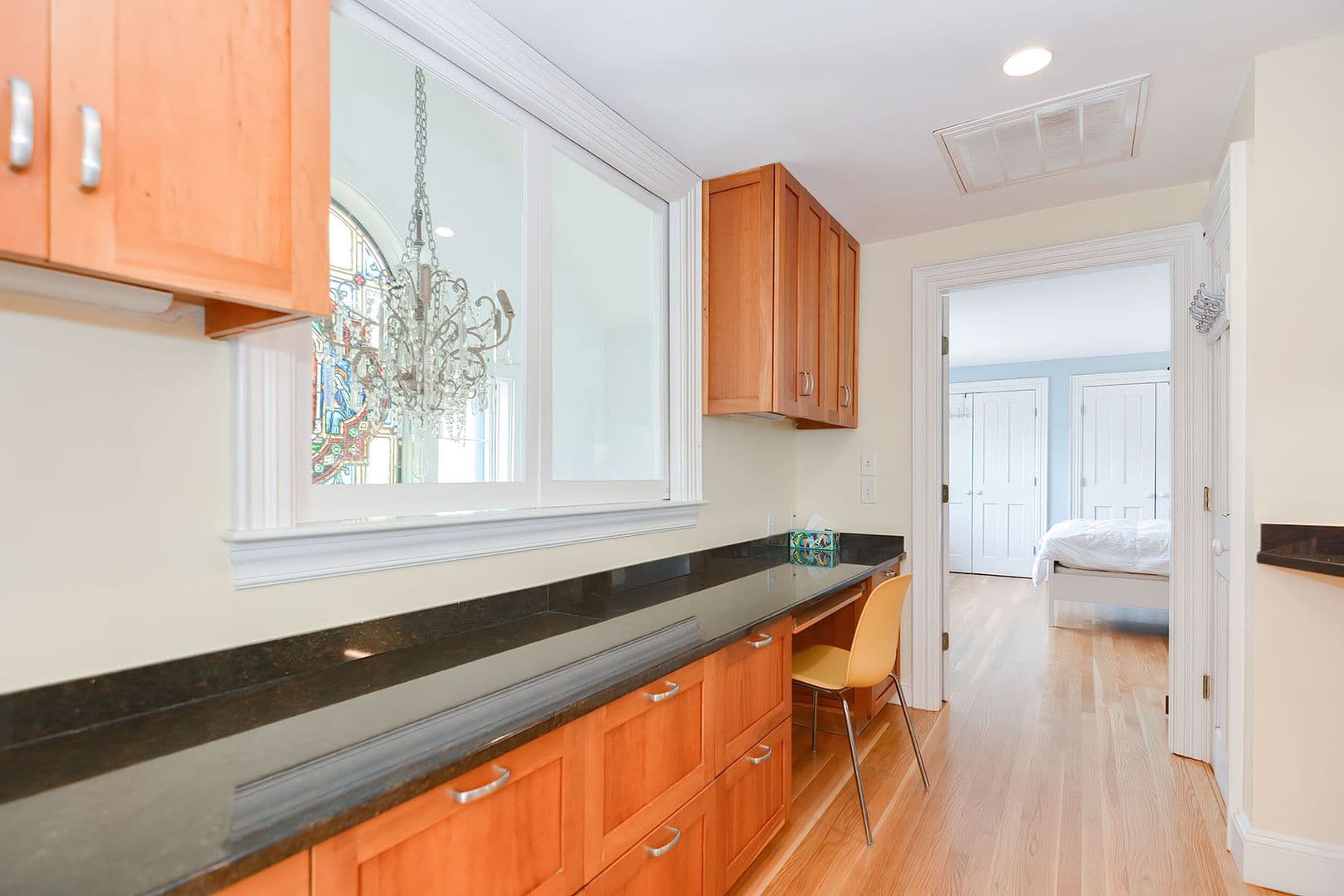 Gloucester Apartment: 37 Rocky Neck Avenue, Unit A