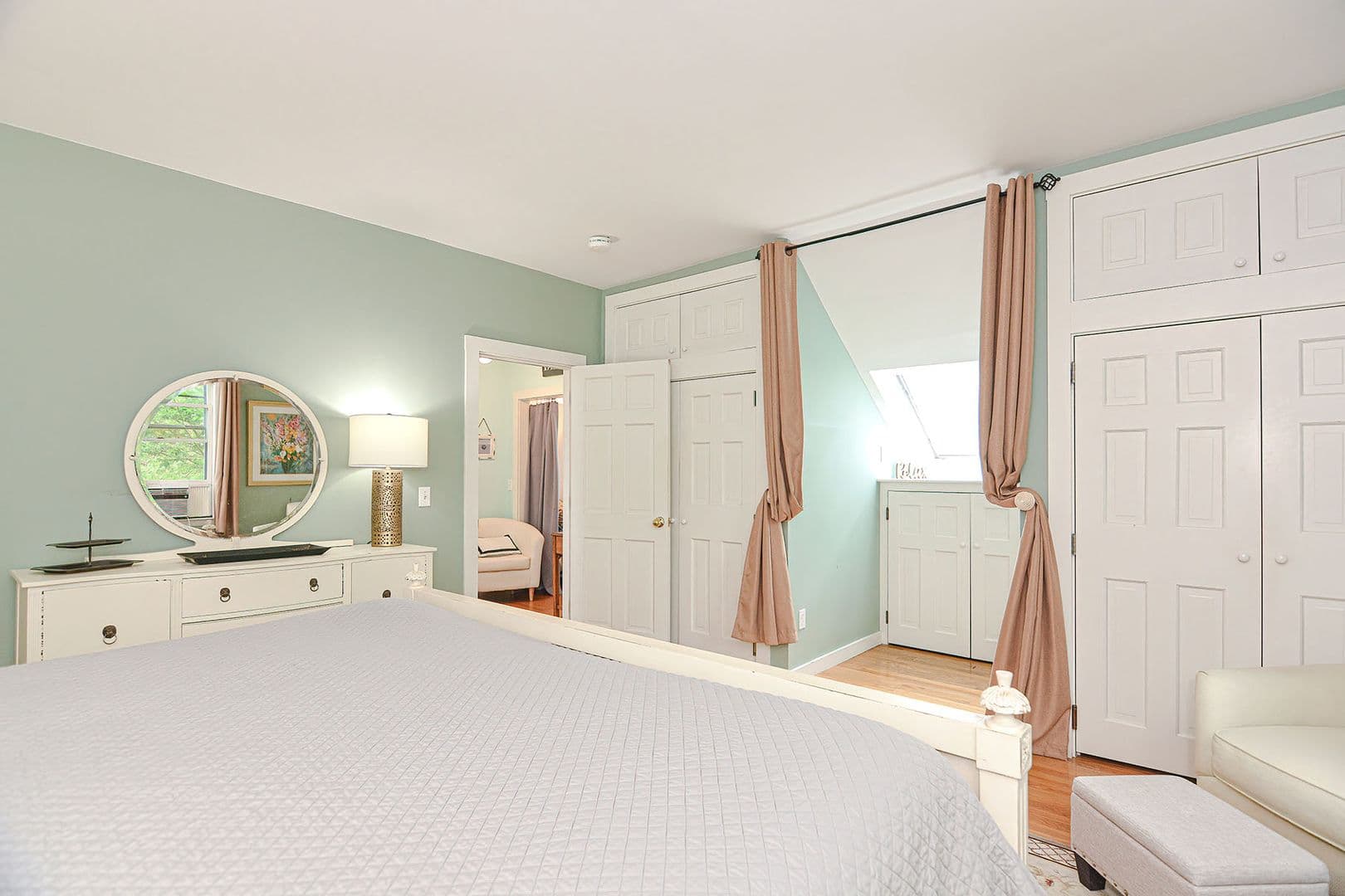 Rockport Apartment: 93 Granite St
