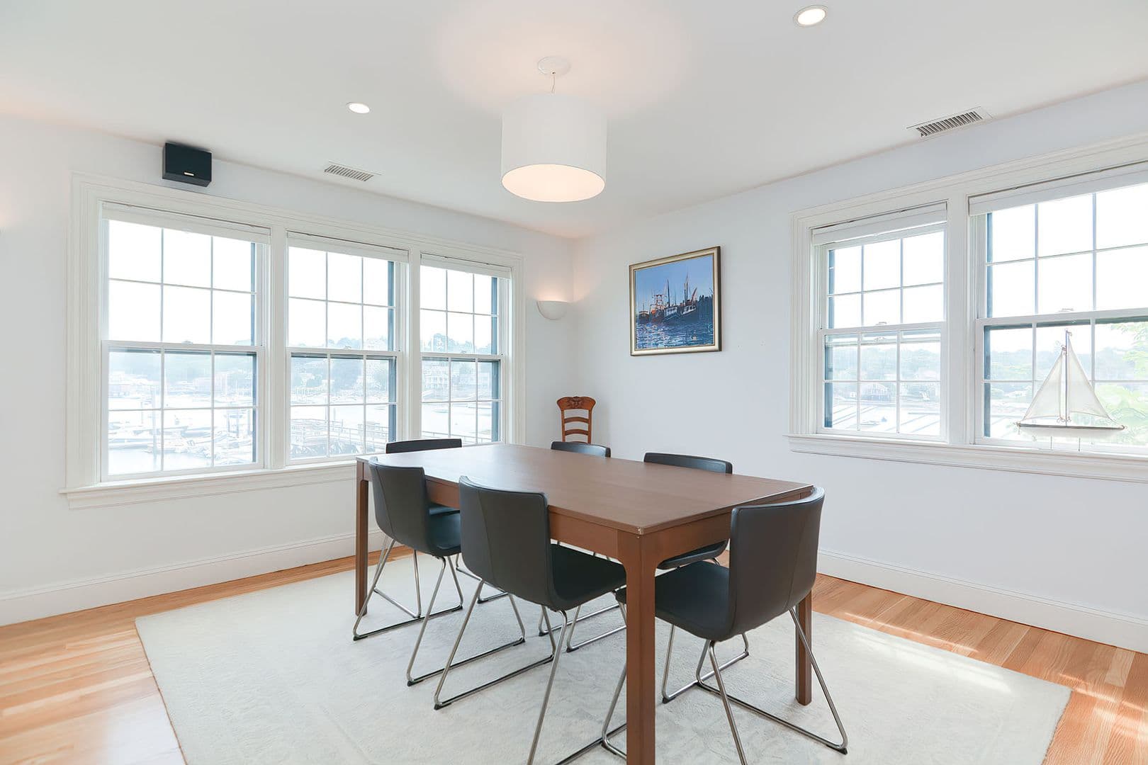 Gloucester Apartment: 37 Rocky Neck Avenue, Unit A