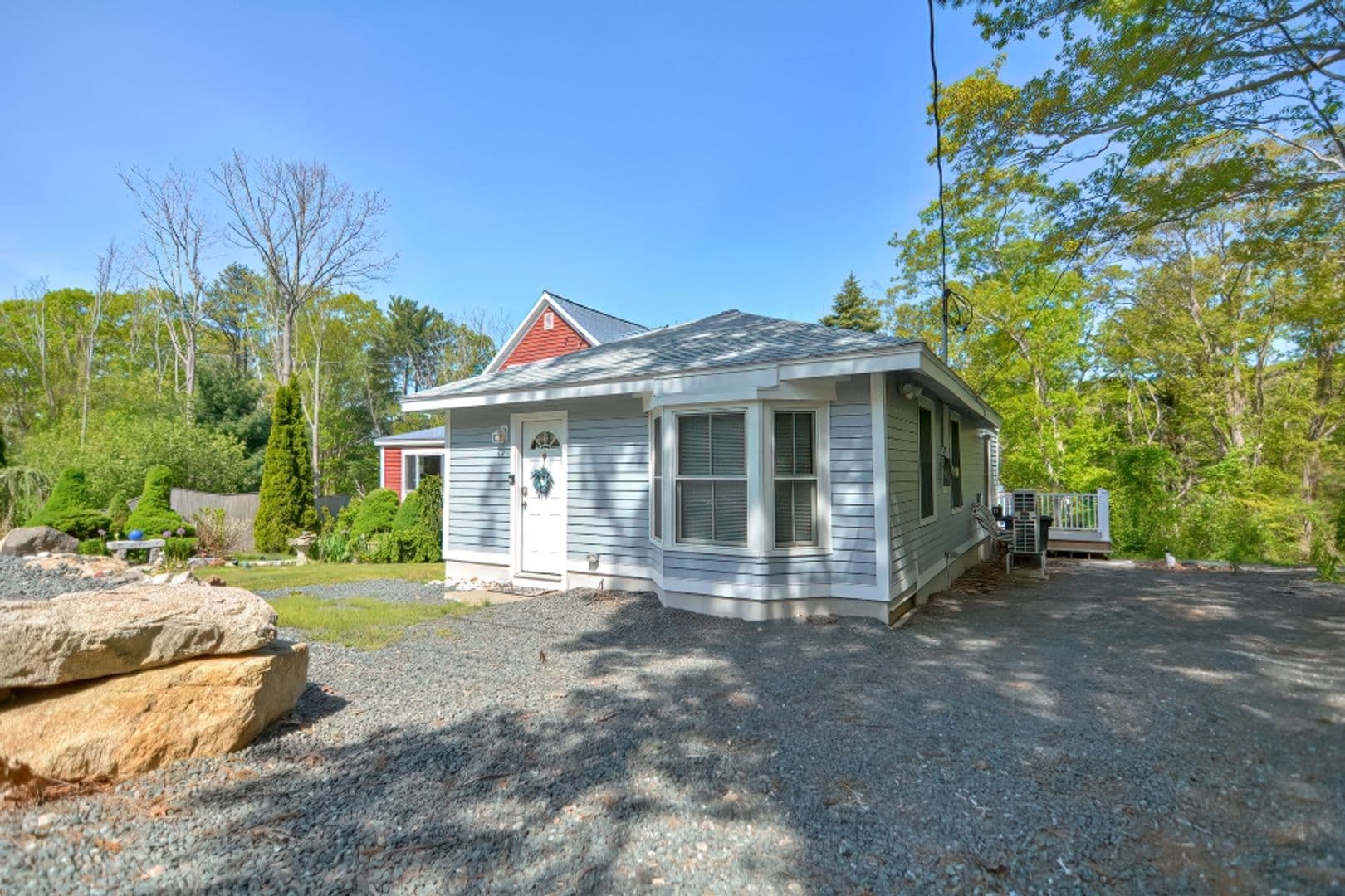 Gloucester House: 10 Josephs Way