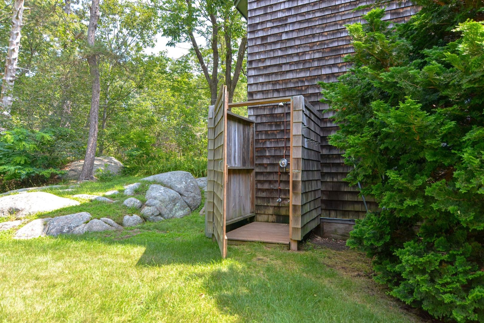 Rockport House: 16 Oakes Lane