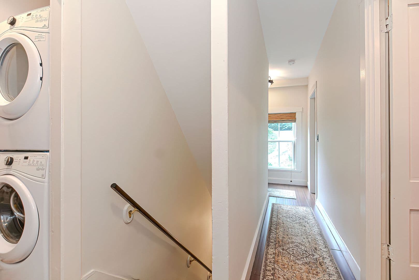 Rockport Apartment: 68B Granite Street