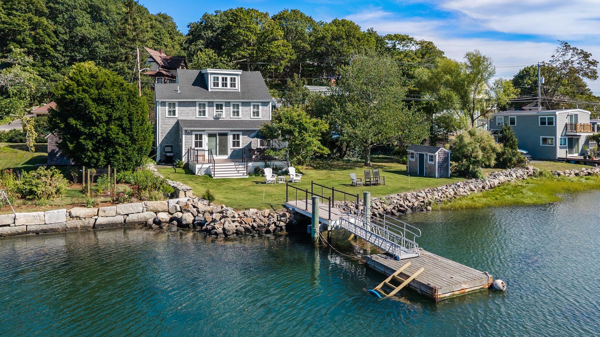 Gloucester House: 420 Washington Street