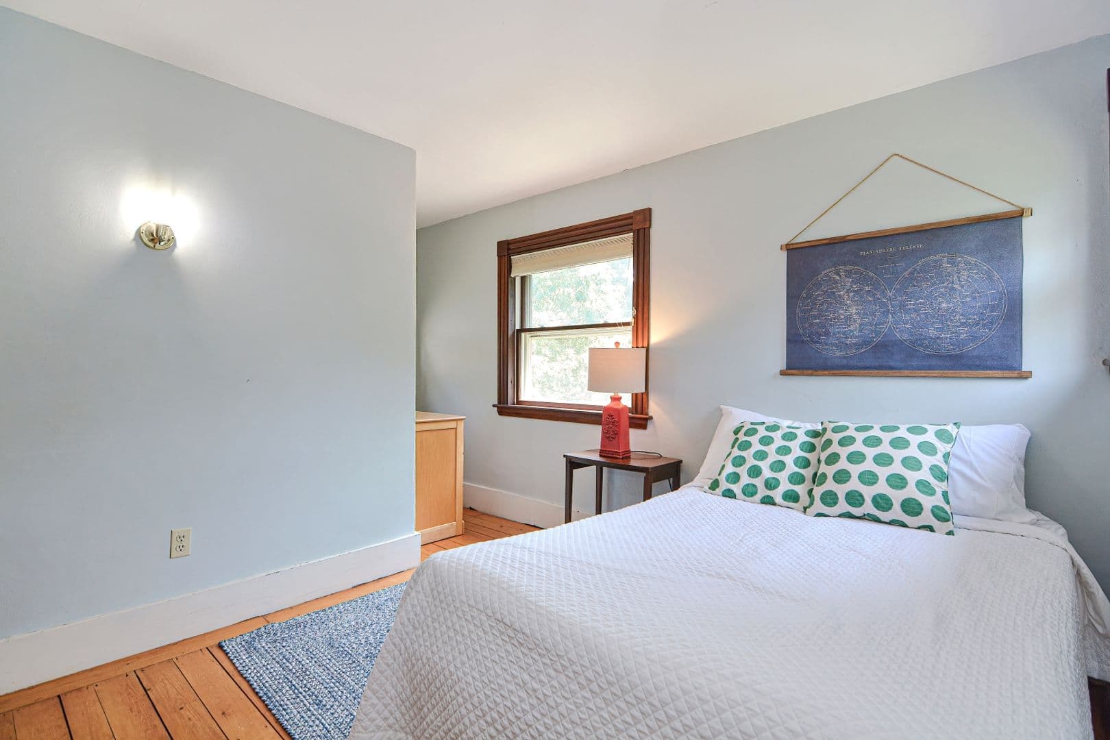 Rockport House: 16 Oakes Lane