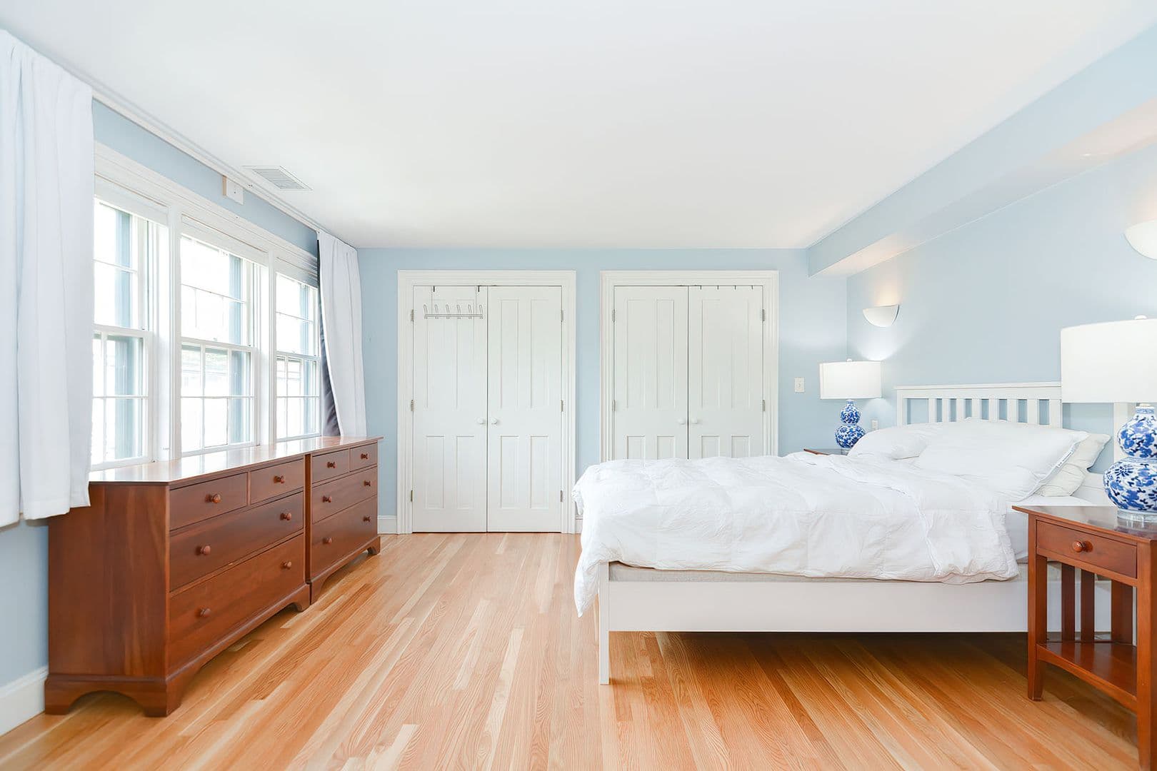 Gloucester Apartment: 37 Rocky Neck Avenue, Unit A