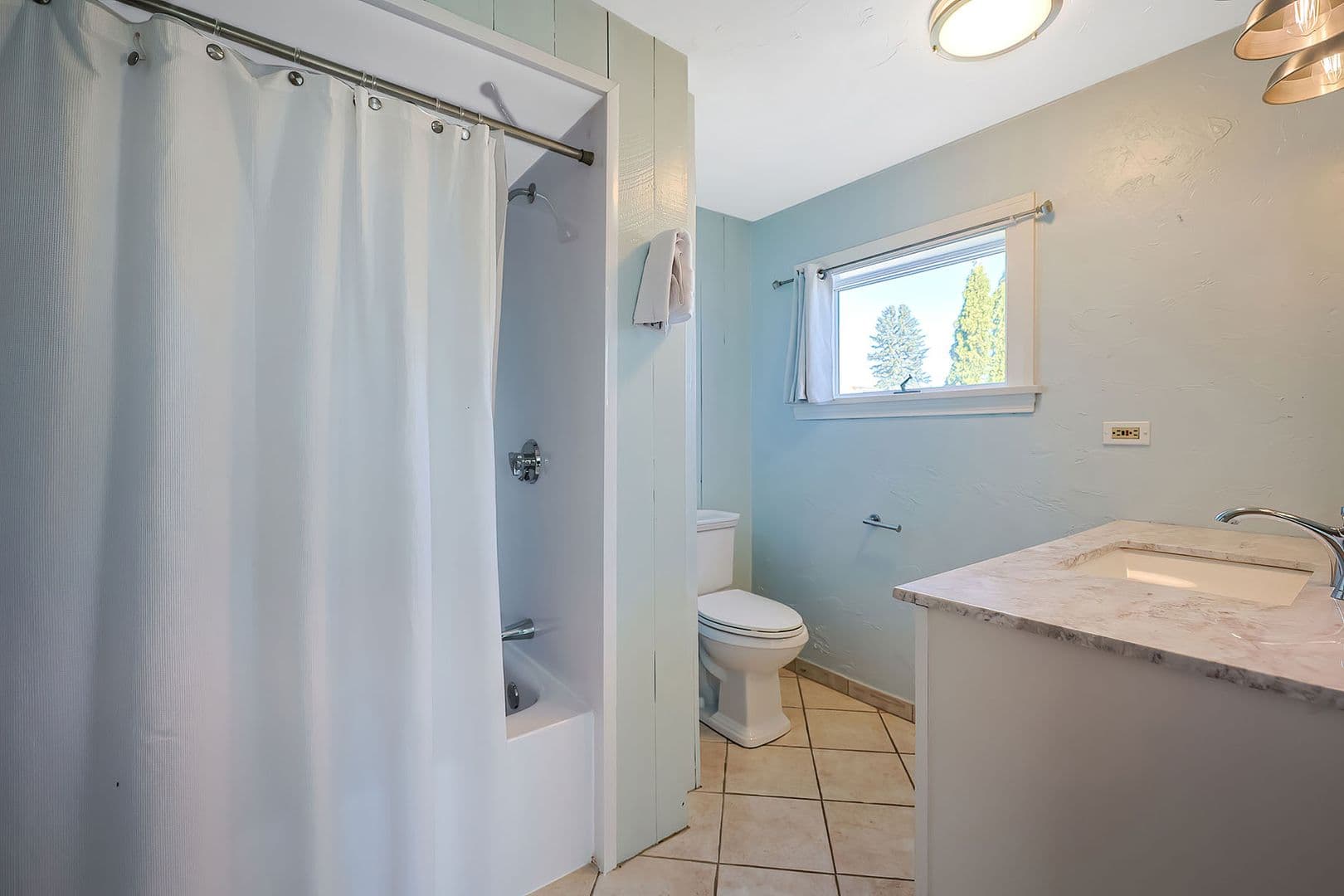 Gloucester House: 42 Rocky Neck Avenue