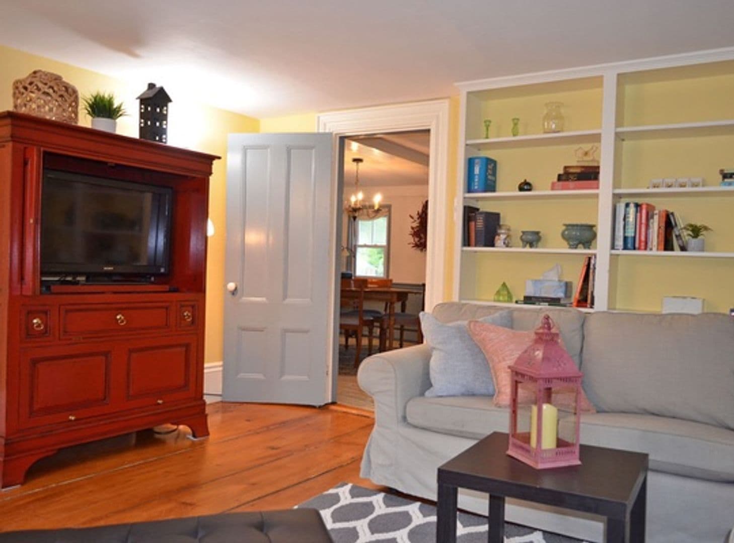 Rockport House: 7 Granite Street