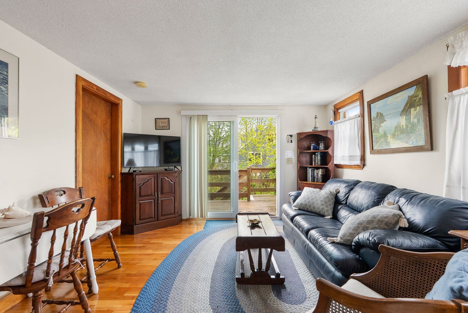 Gloucester Apartment: 24 Atlantic Road