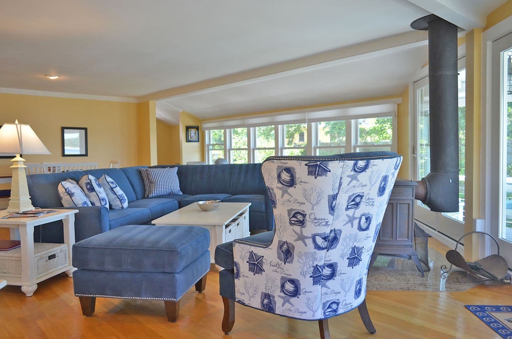 Gloucester House: 660 Washington Street
