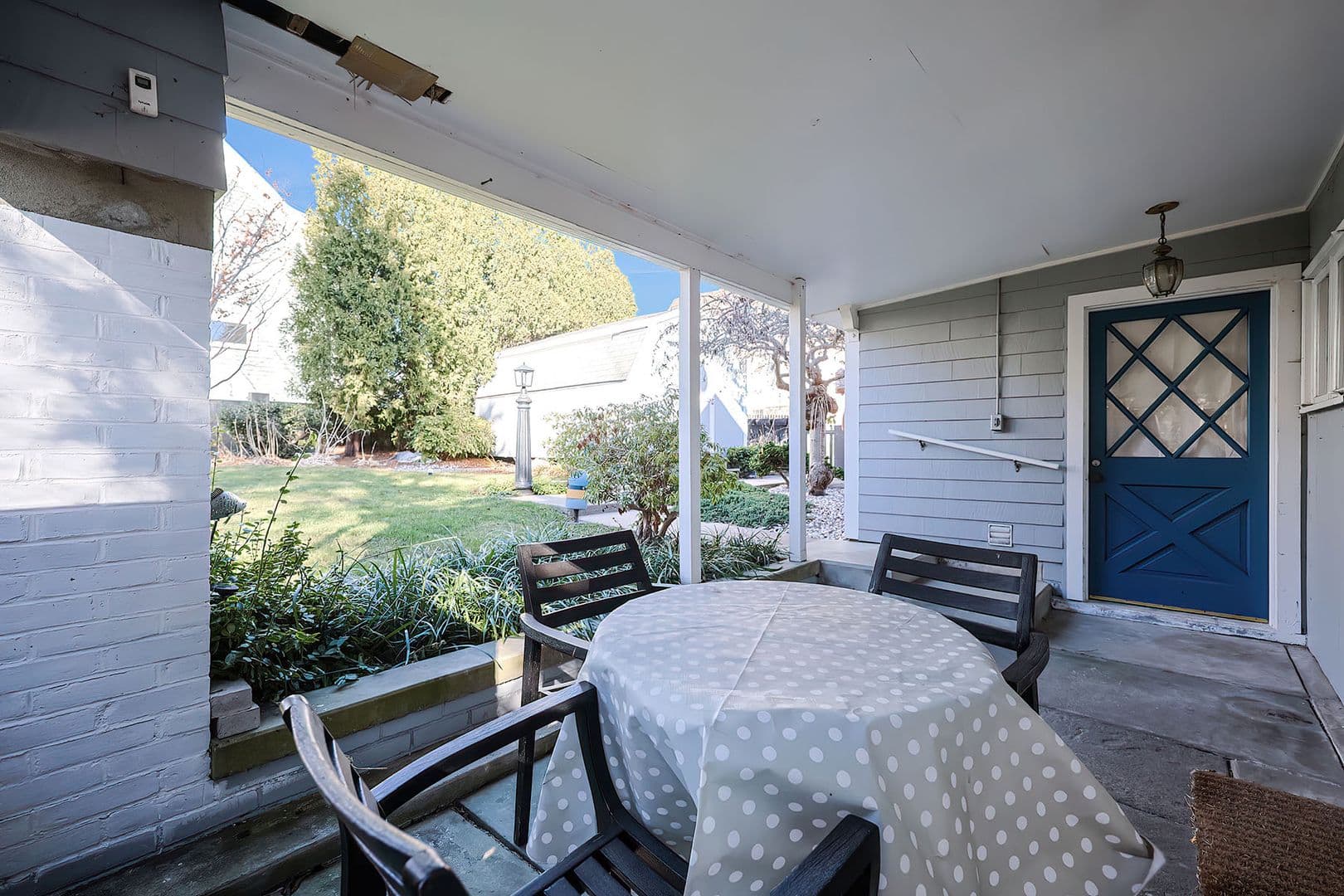 Gloucester House: 42 Rocky Neck Avenue